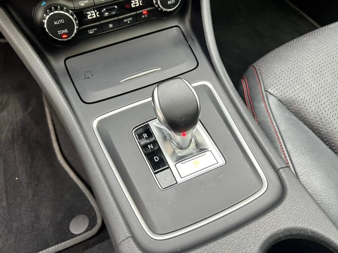 Mercedes-Benz A 45 AMG 4-Matic 21