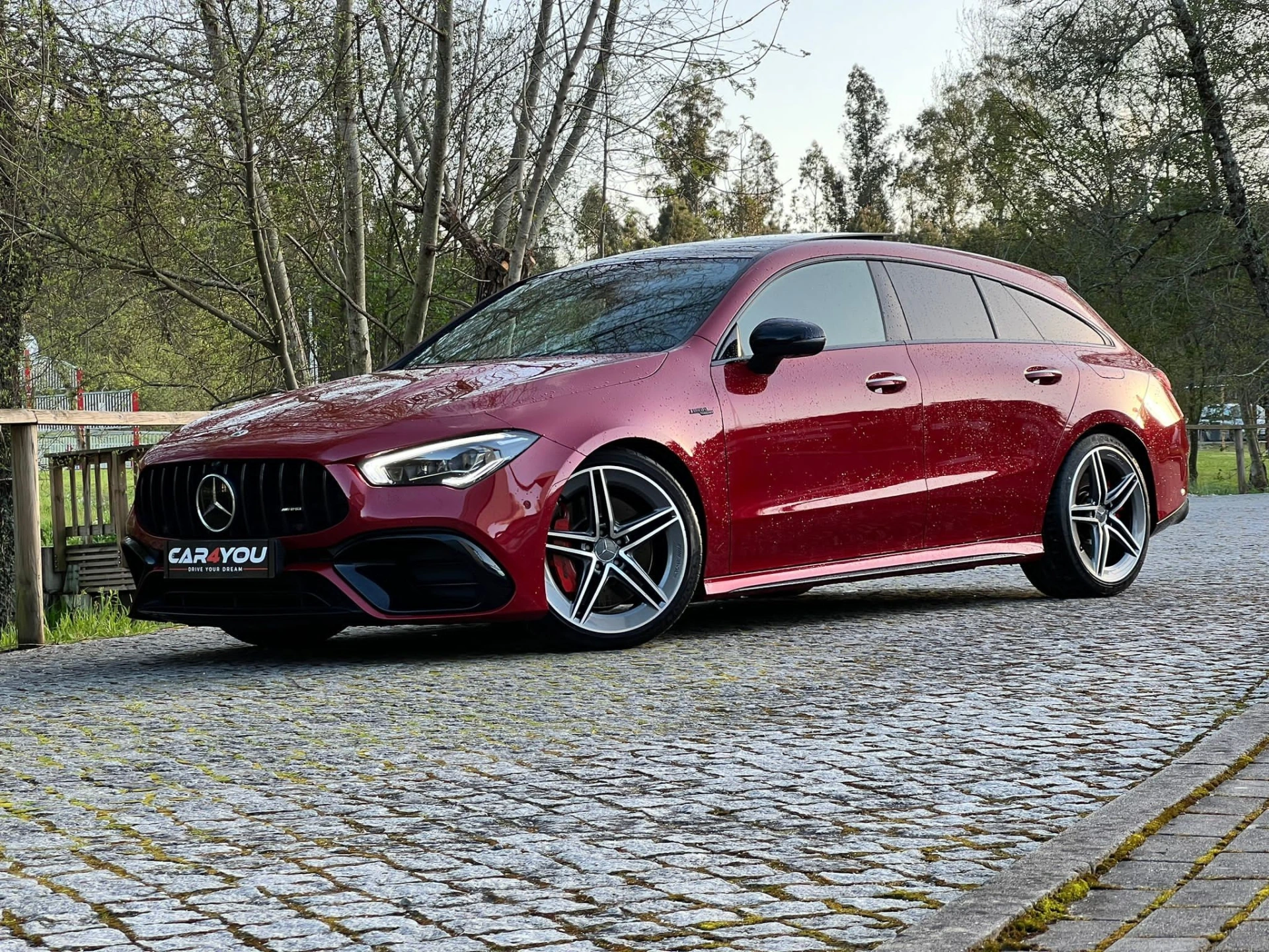 Mercedes-Benz CLA 45 AMG S Shooting Brake 4Matic+ 18
