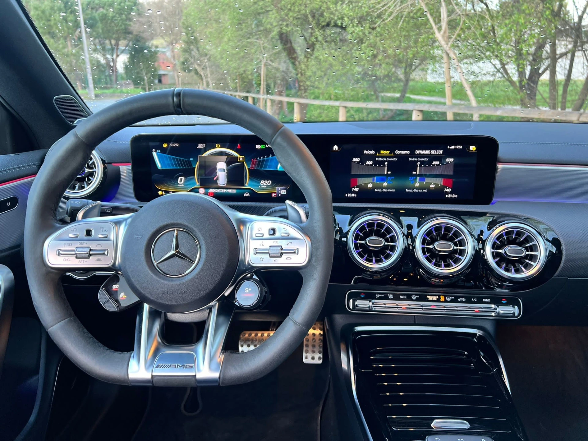Mercedes-Benz CLA 45 AMG S Shooting Brake 4Matic+ 30