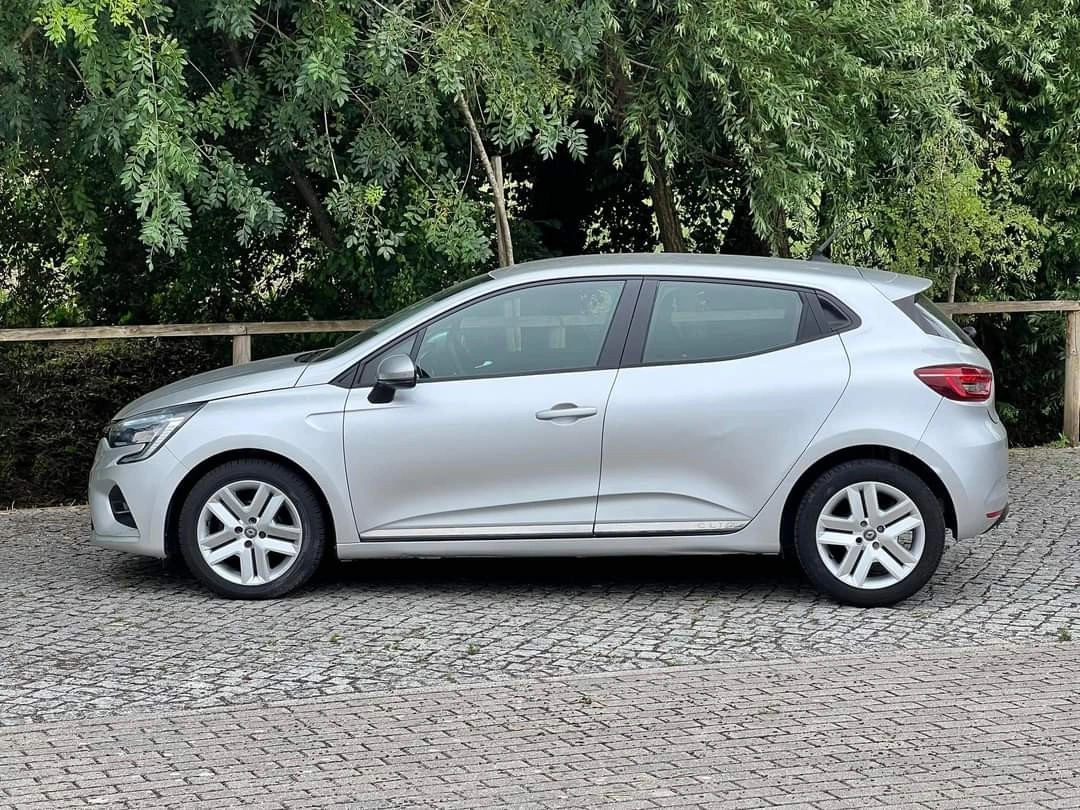 Renault Clio 1.5 Blue dCi Intens 8