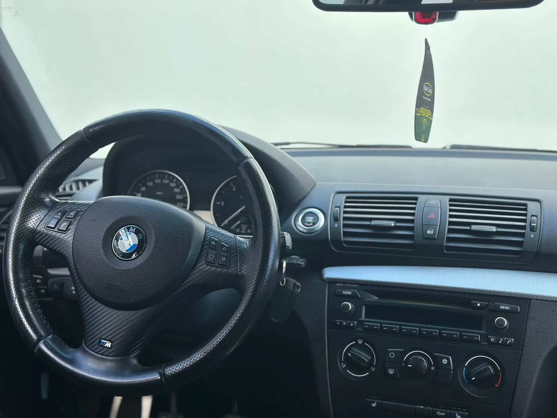 BMW 123 d 18