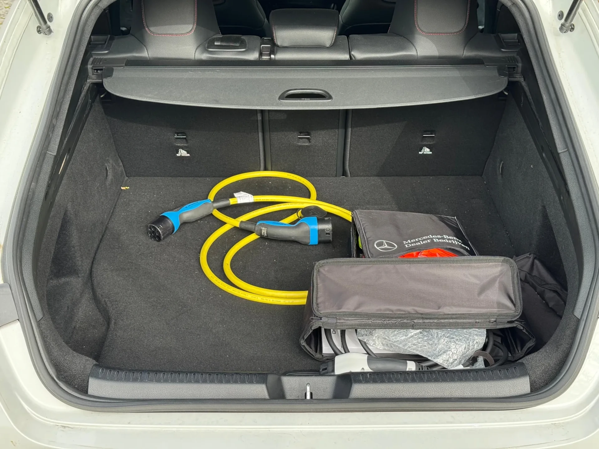 Mercedes-Benz CLA 250 e Shooting Brake AMG Line 15