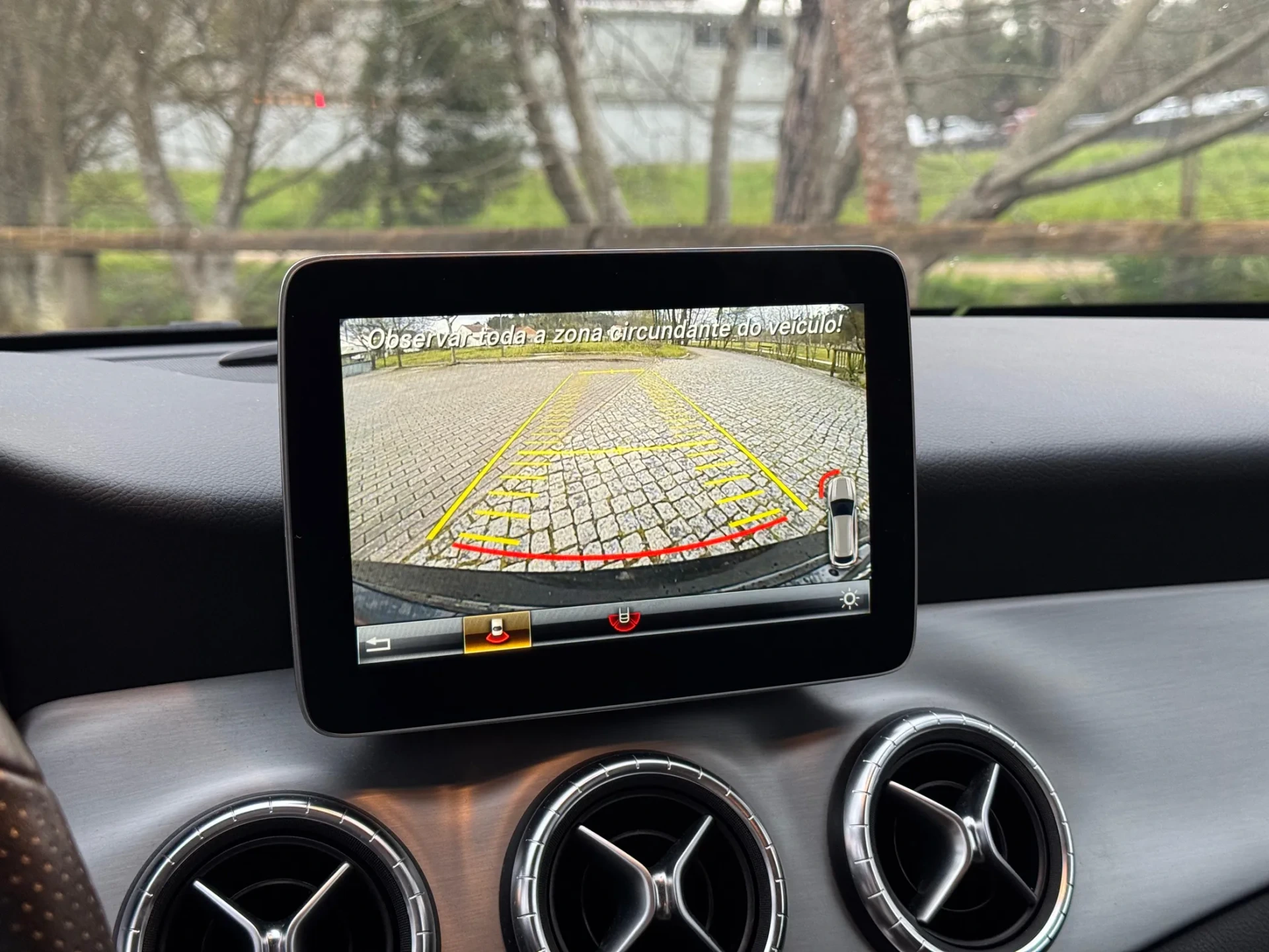 Mercedes-Benz CLA 180 7G-DCT AMG Line 17