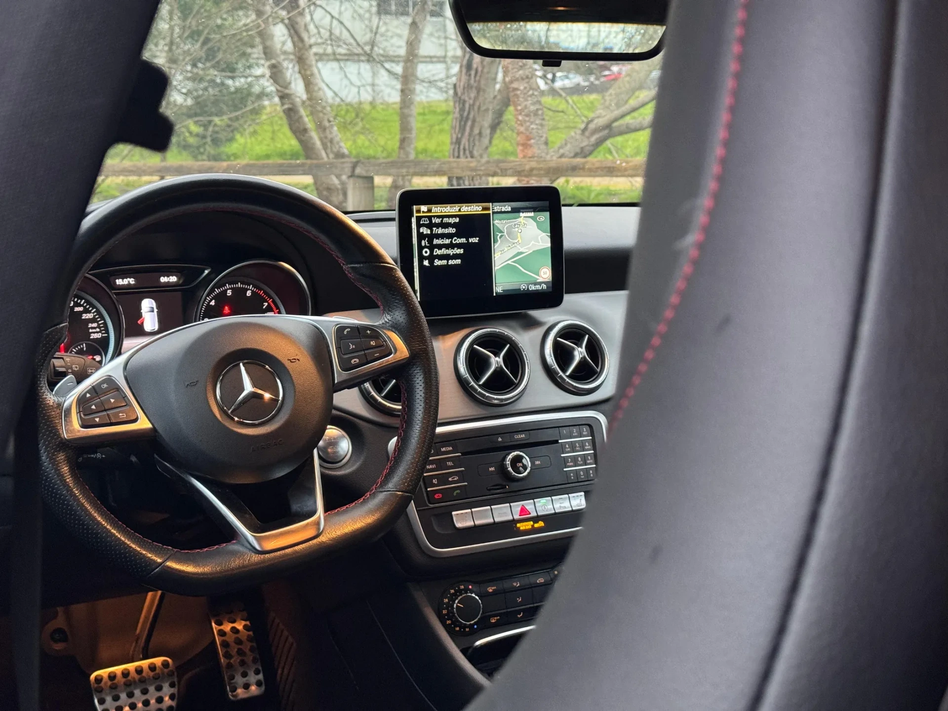 Mercedes-Benz CLA 180 7G-DCT AMG Line 18