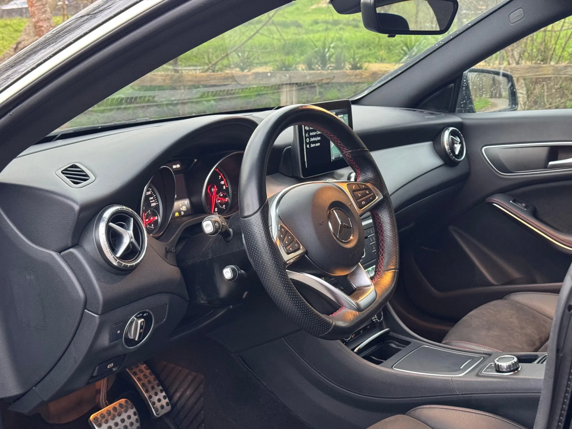 Mercedes-Benz CLA 180 7G-DCT AMG Line 20