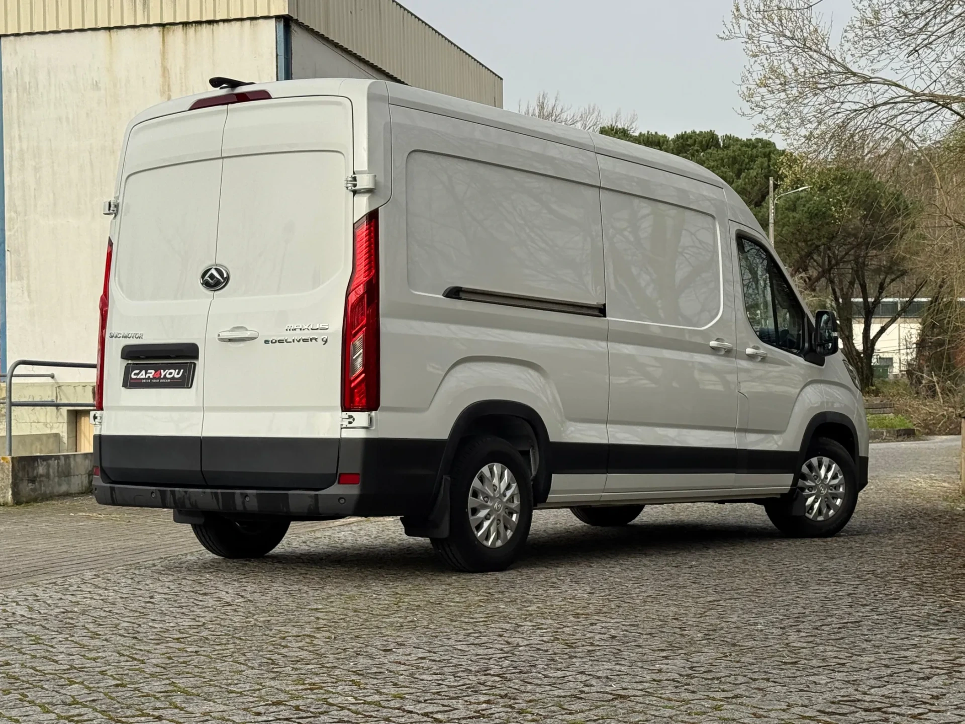 Maxus eDeliver 9 77 kWh L3H2 7