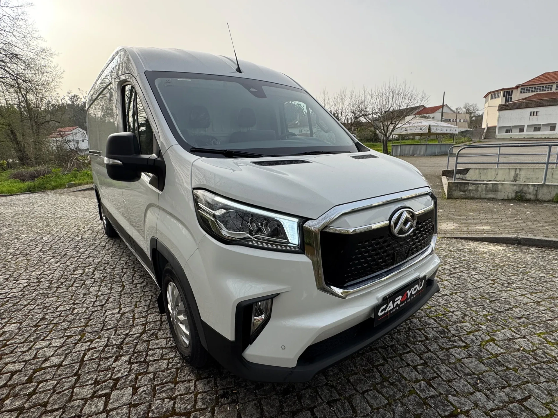 Maxus eDeliver 9 77 kWh L3H2 12