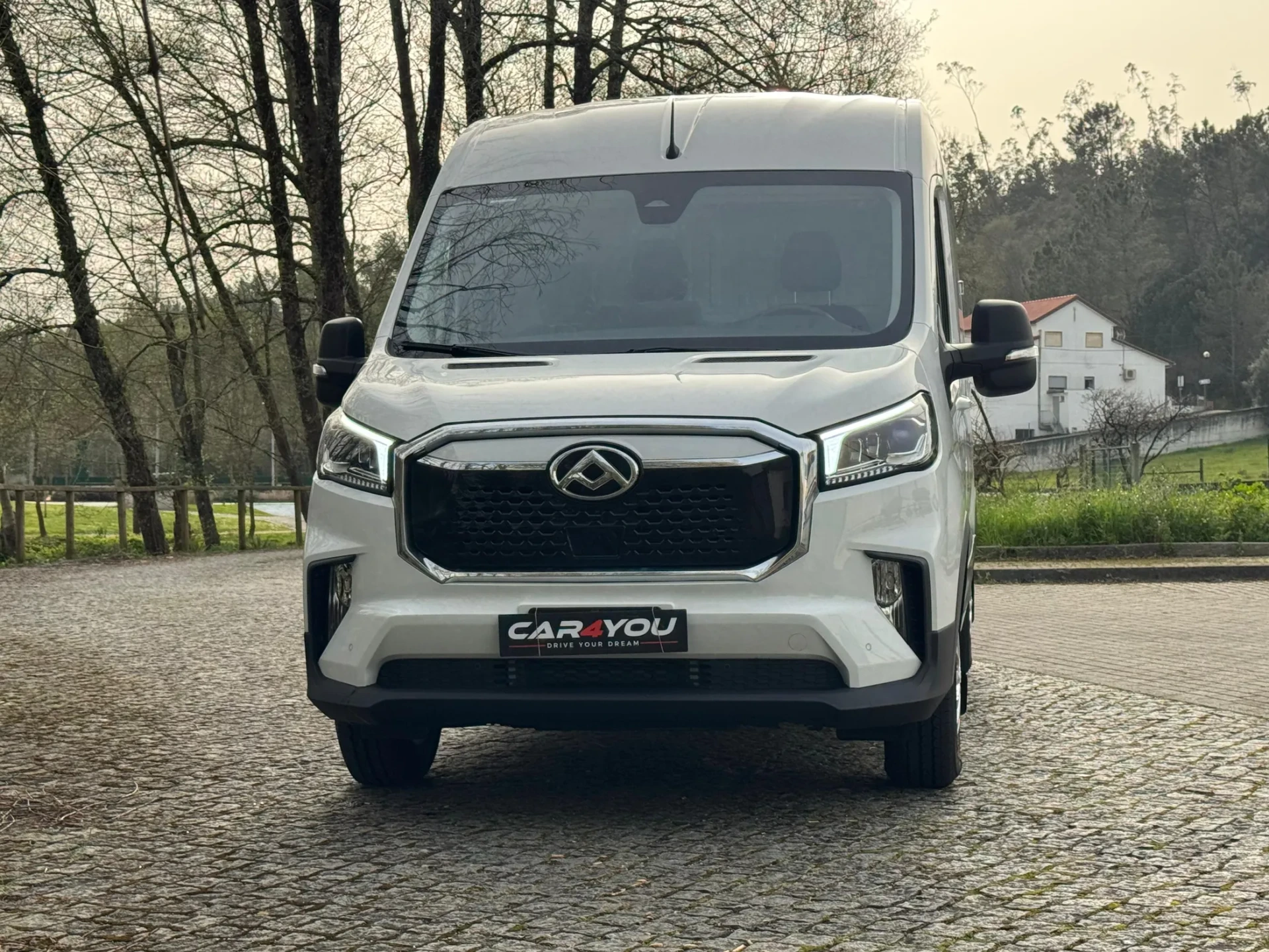 Maxus eDeliver 9 77 kWh L3H2 13