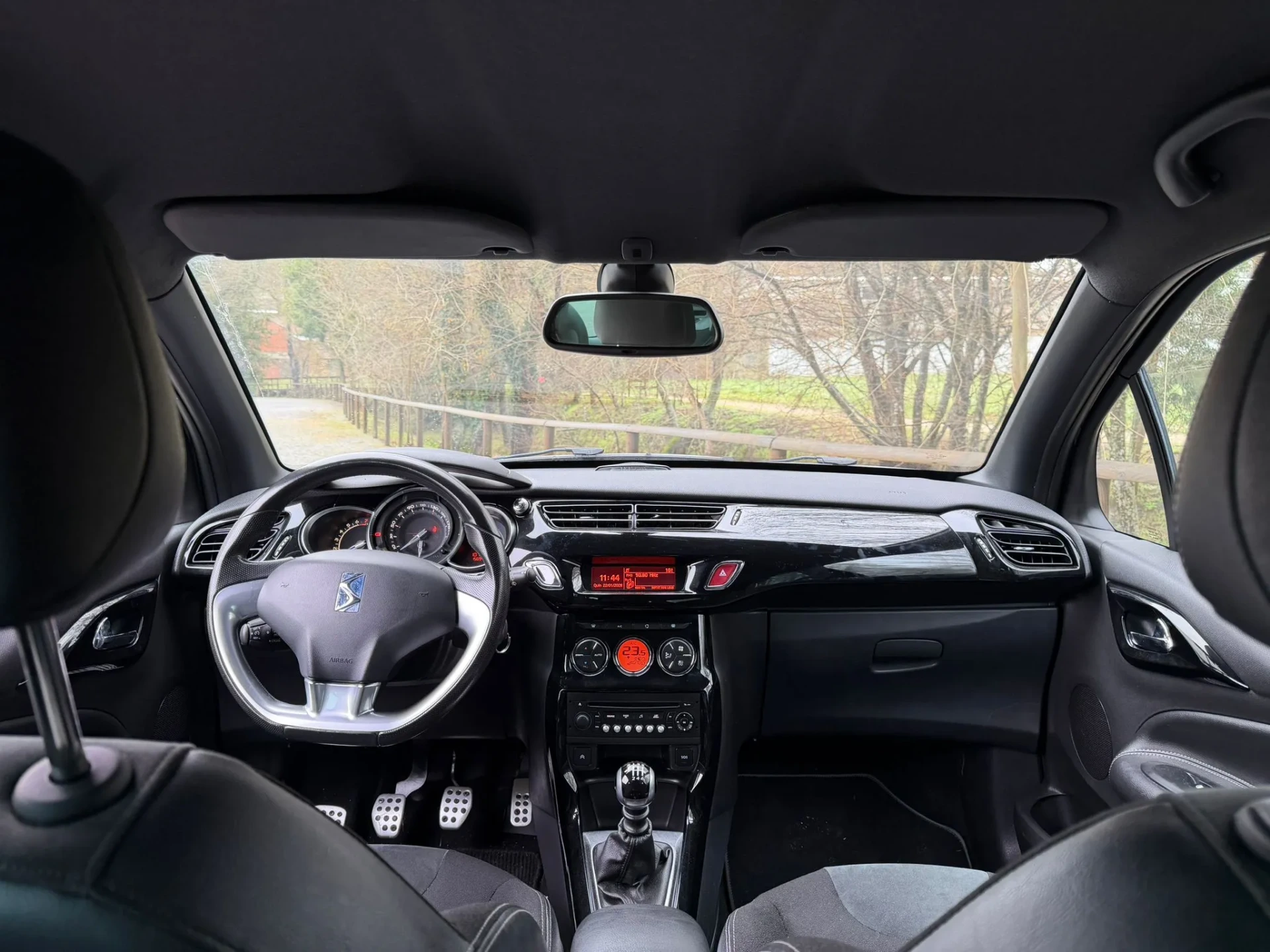 Citroen DS3 1.6 THP Sport Chic 20