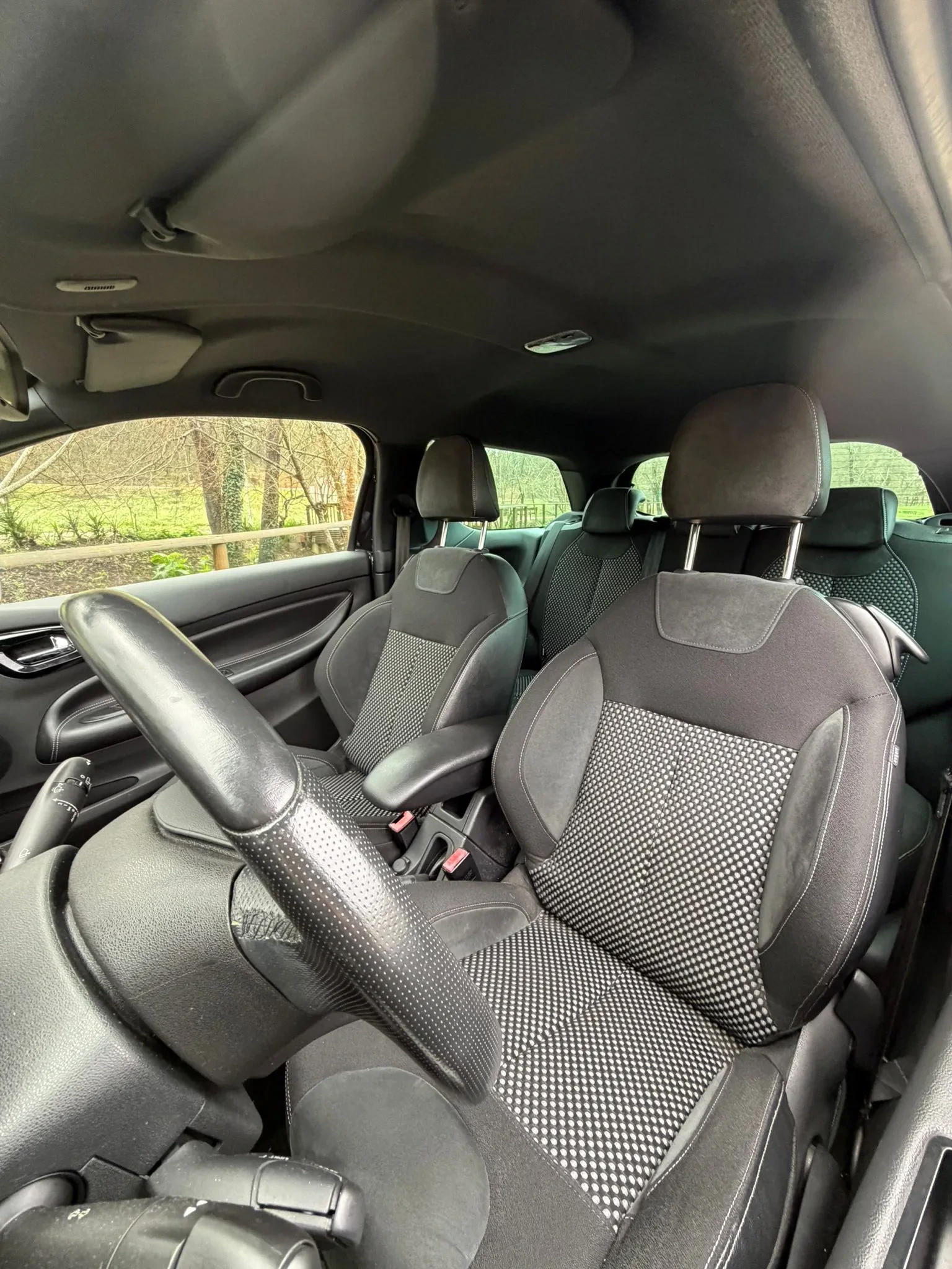 Citroen DS3 1.6 THP Sport Chic 28