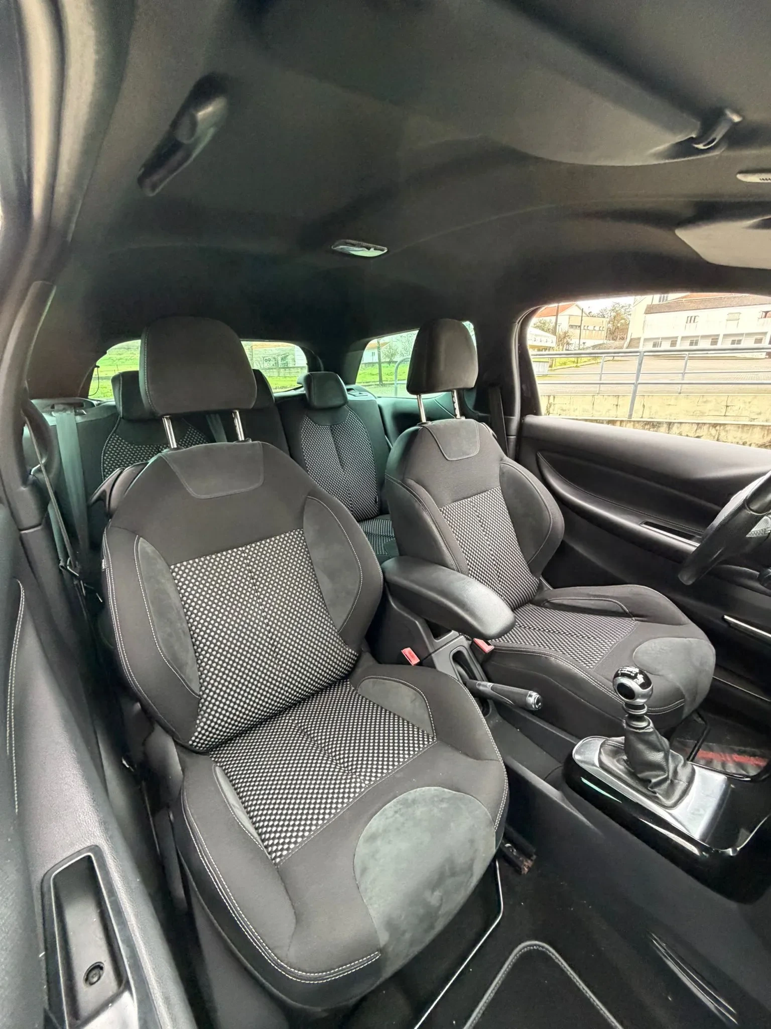 Citroen DS3 1.6 THP Sport Chic 30