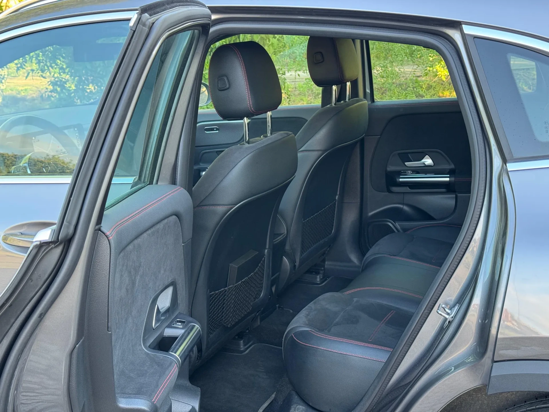 Mercedes-Benz EQA 250 AMG Line 31