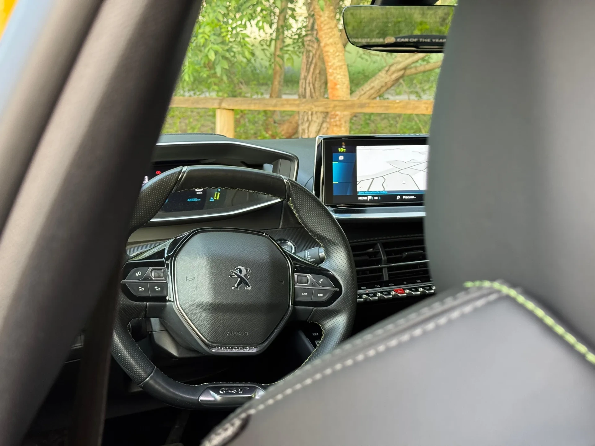 Peugeot e-208 50 kWh GT Line 32