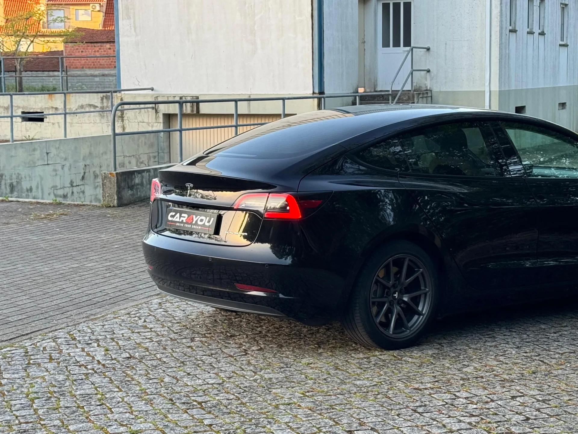 Tesla Model 3 Long Range AWD Dual Motor 5