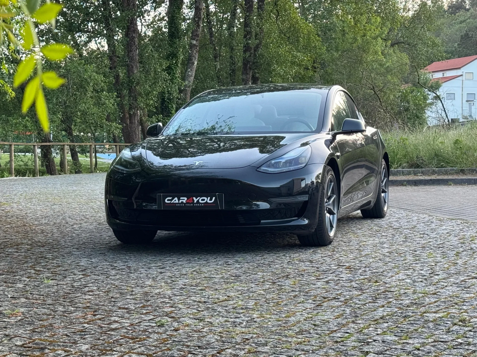 Tesla Model 3 Long Range AWD Dual Motor 11