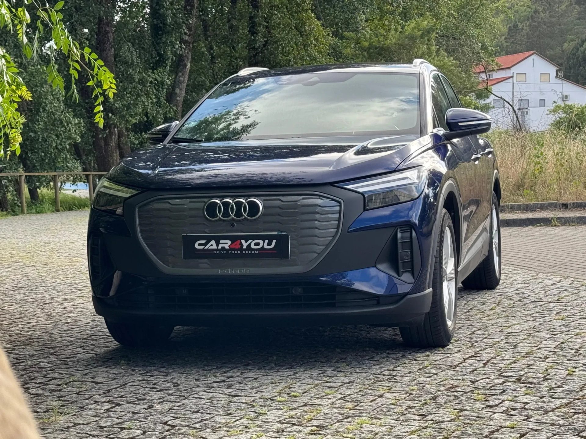 Audi Q4 e-tron 40 63 kWh SE Business 11