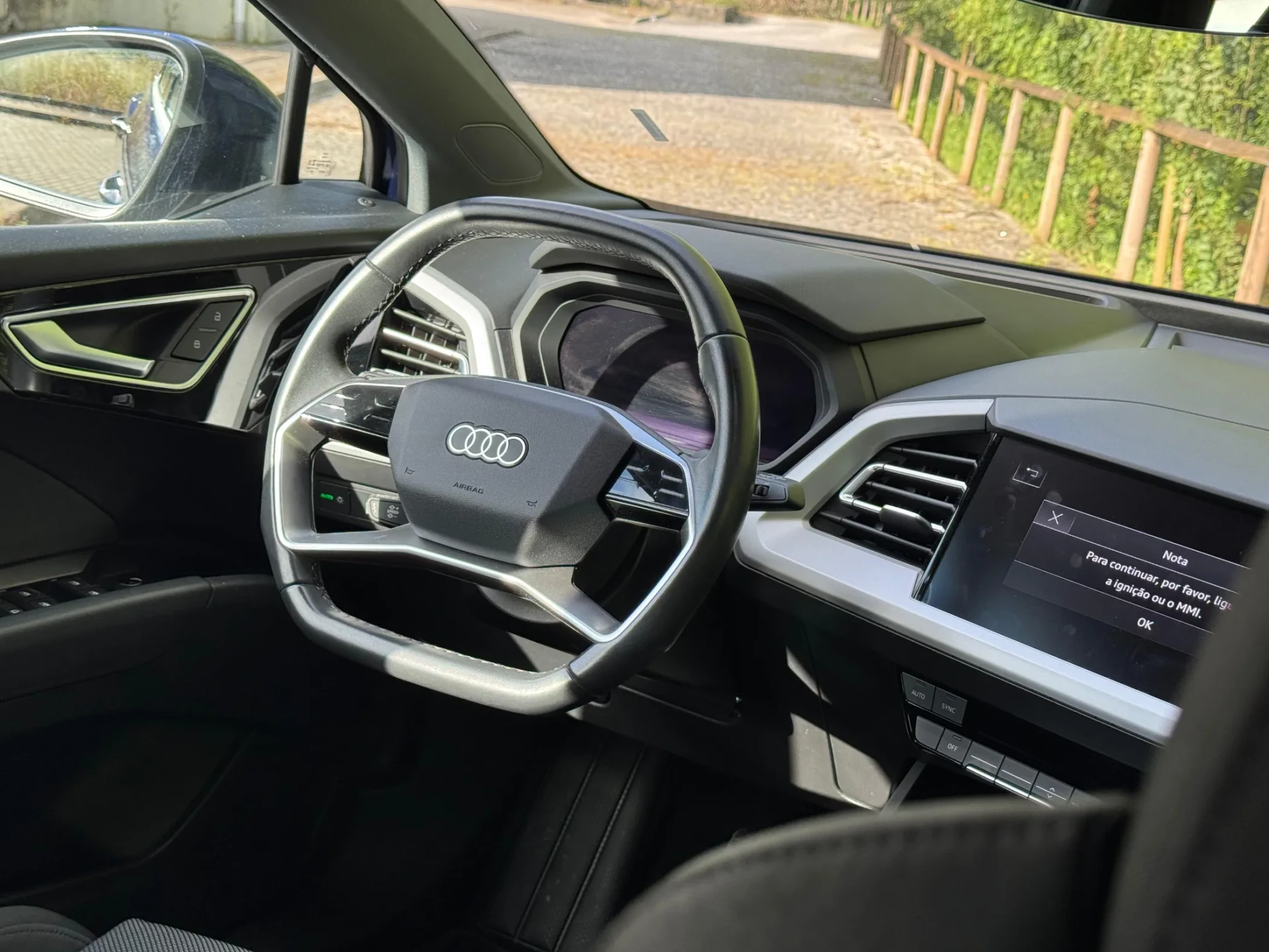Audi Q4 e-tron 40 63 kWh SE Business 29