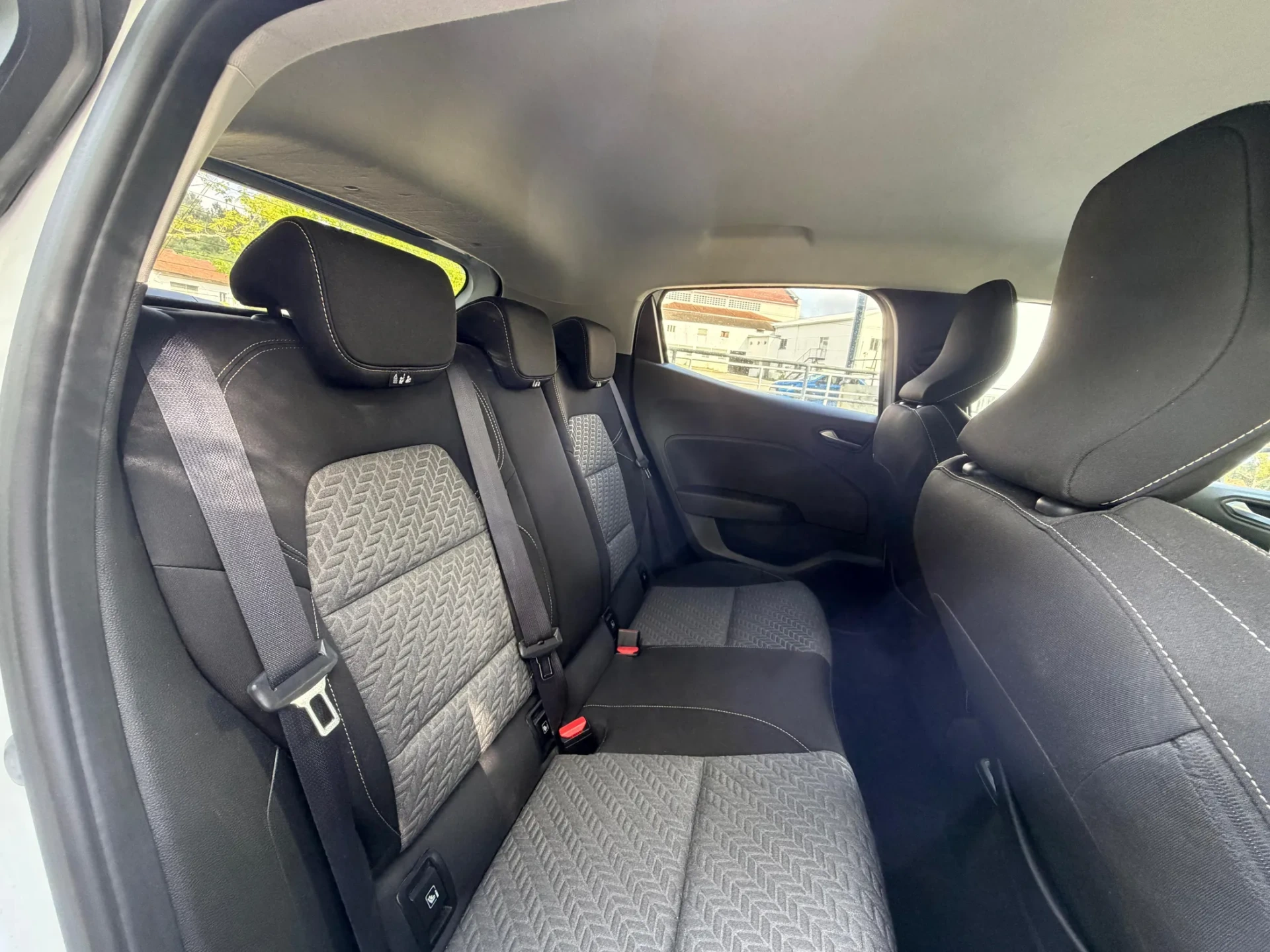 Renault Clio 1.5 Blue dCi Evolution 26