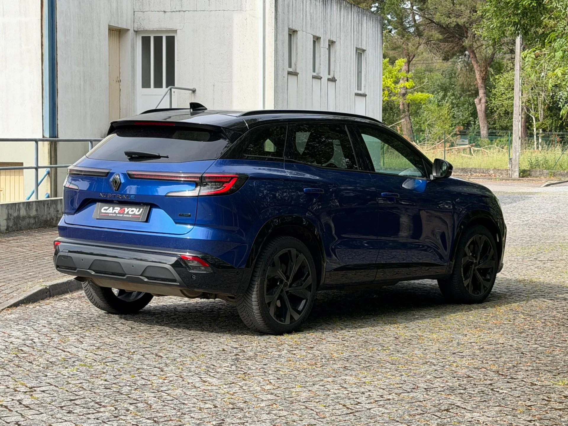 Renault Austral 1.2 Full Hybrid E-Tech Esprit Alpine 13