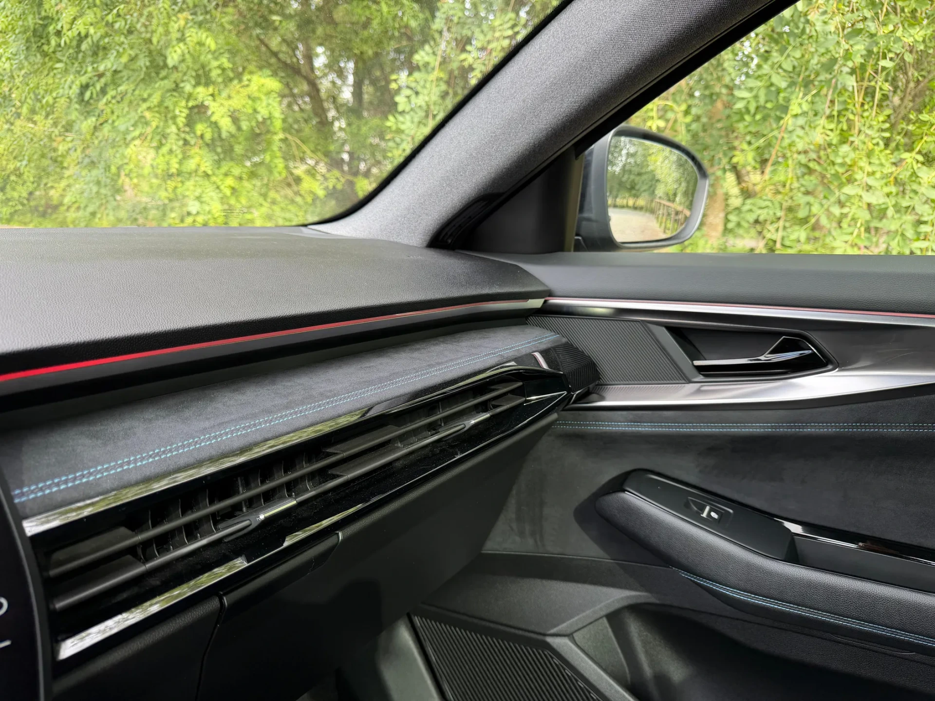 Renault Austral 1.2 Full Hybrid E-Tech Esprit Alpine 25