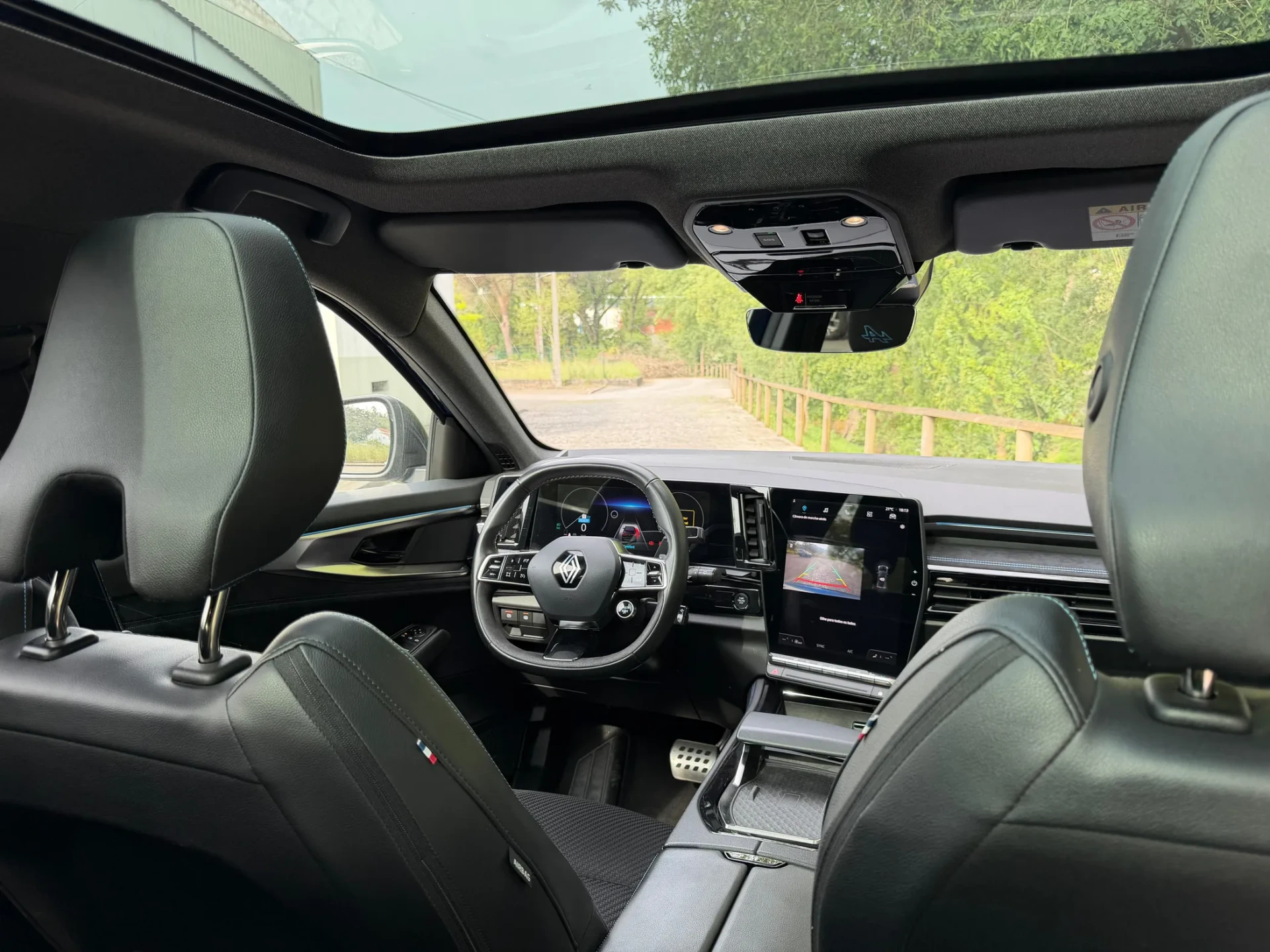 Renault Austral 1.2 Full Hybrid E-Tech Esprit Alpine 26
