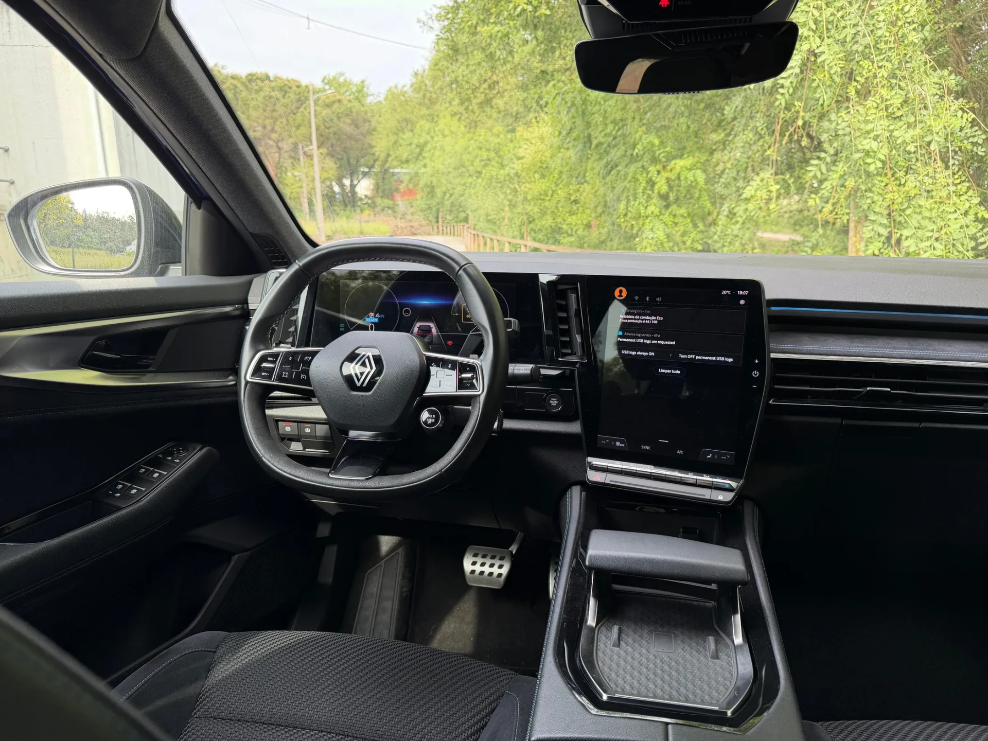 Renault Austral 1.2 Full Hybrid E-Tech Esprit Alpine 29