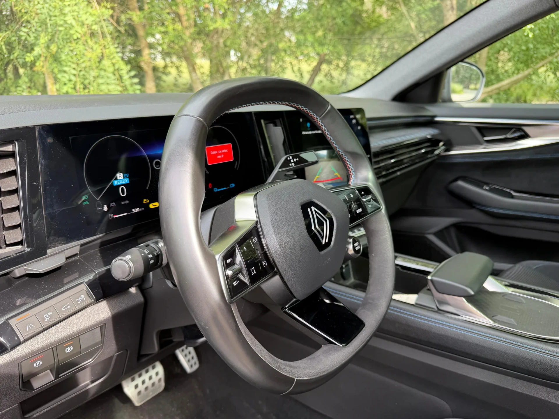 Renault Austral 1.2 Full Hybrid E-Tech Esprit Alpine 32