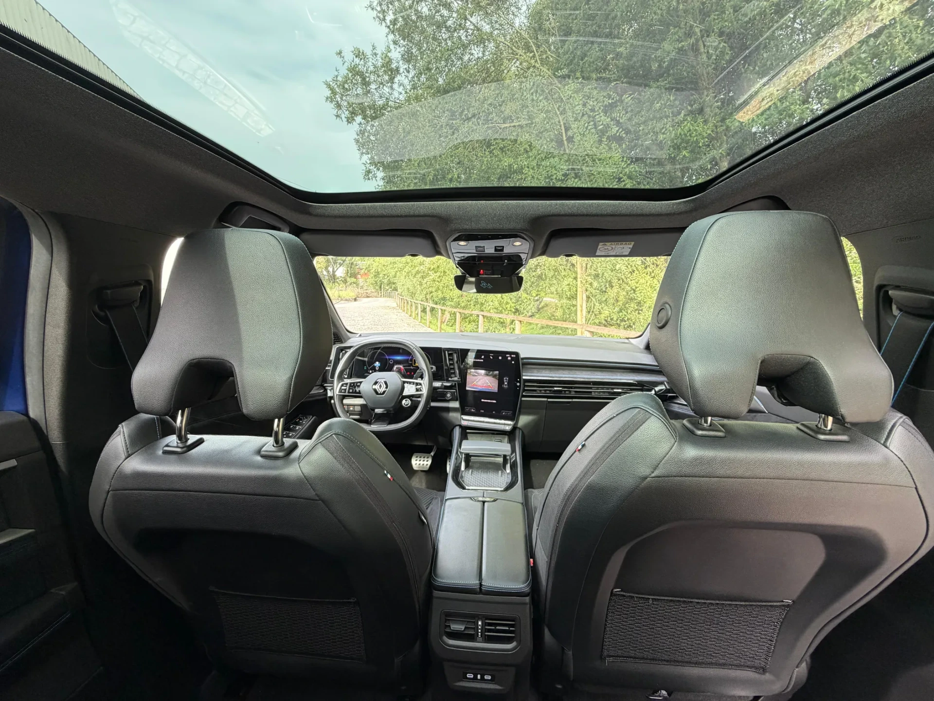 Renault Austral 1.2 Full Hybrid E-Tech Esprit Alpine 37
