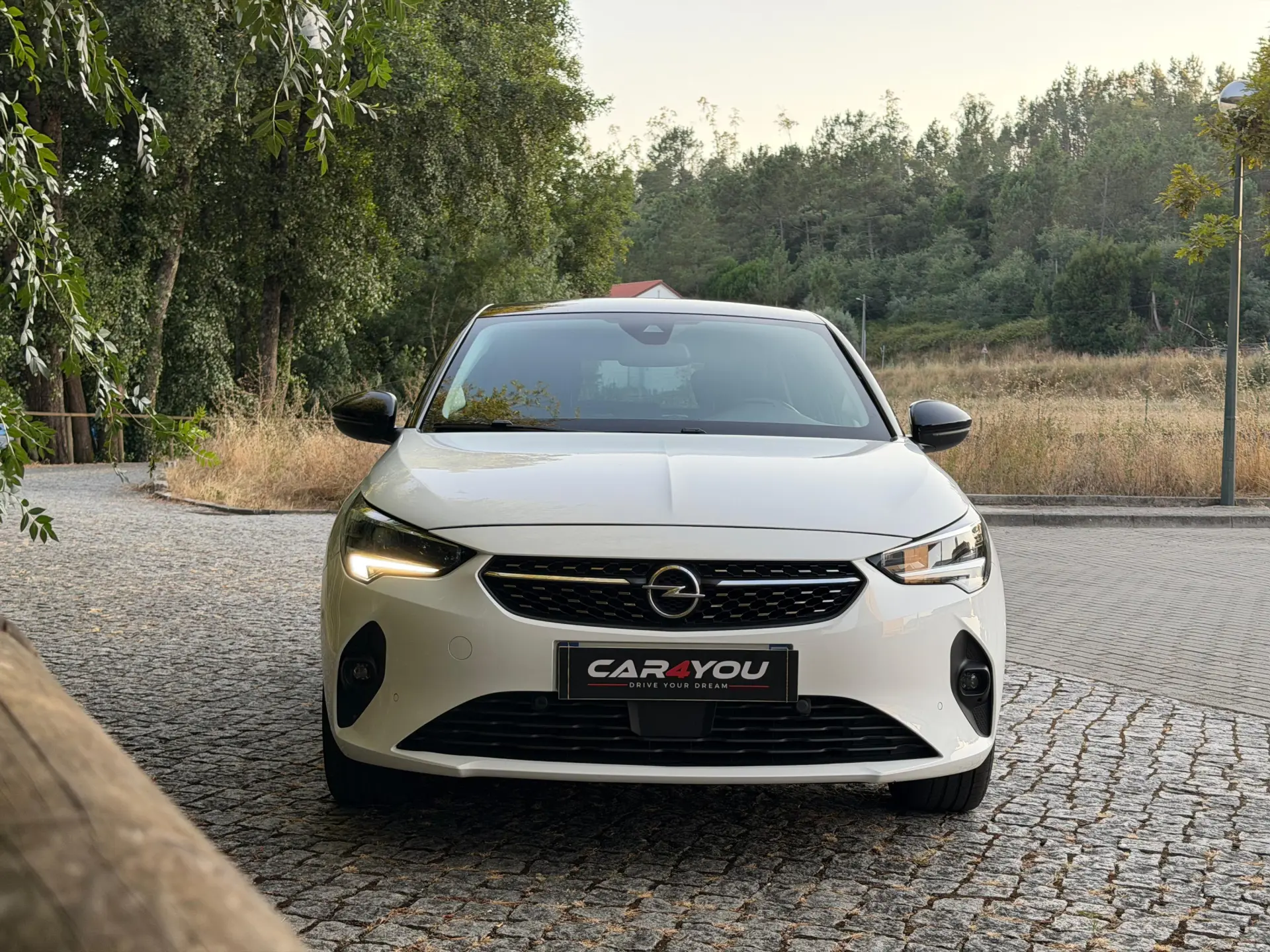 Opel Corsa-e Elegance 10