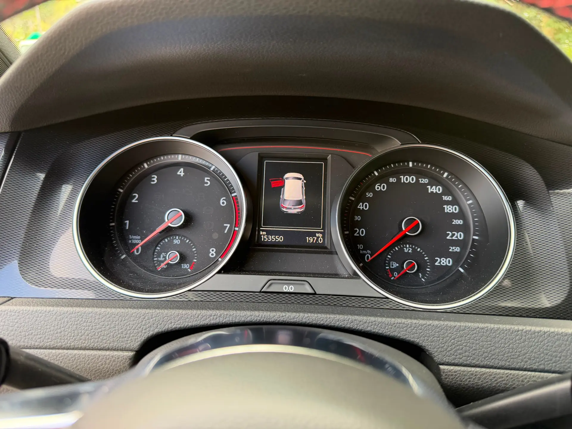 Volkswagen Golf 2.0 TSi R DSG 28