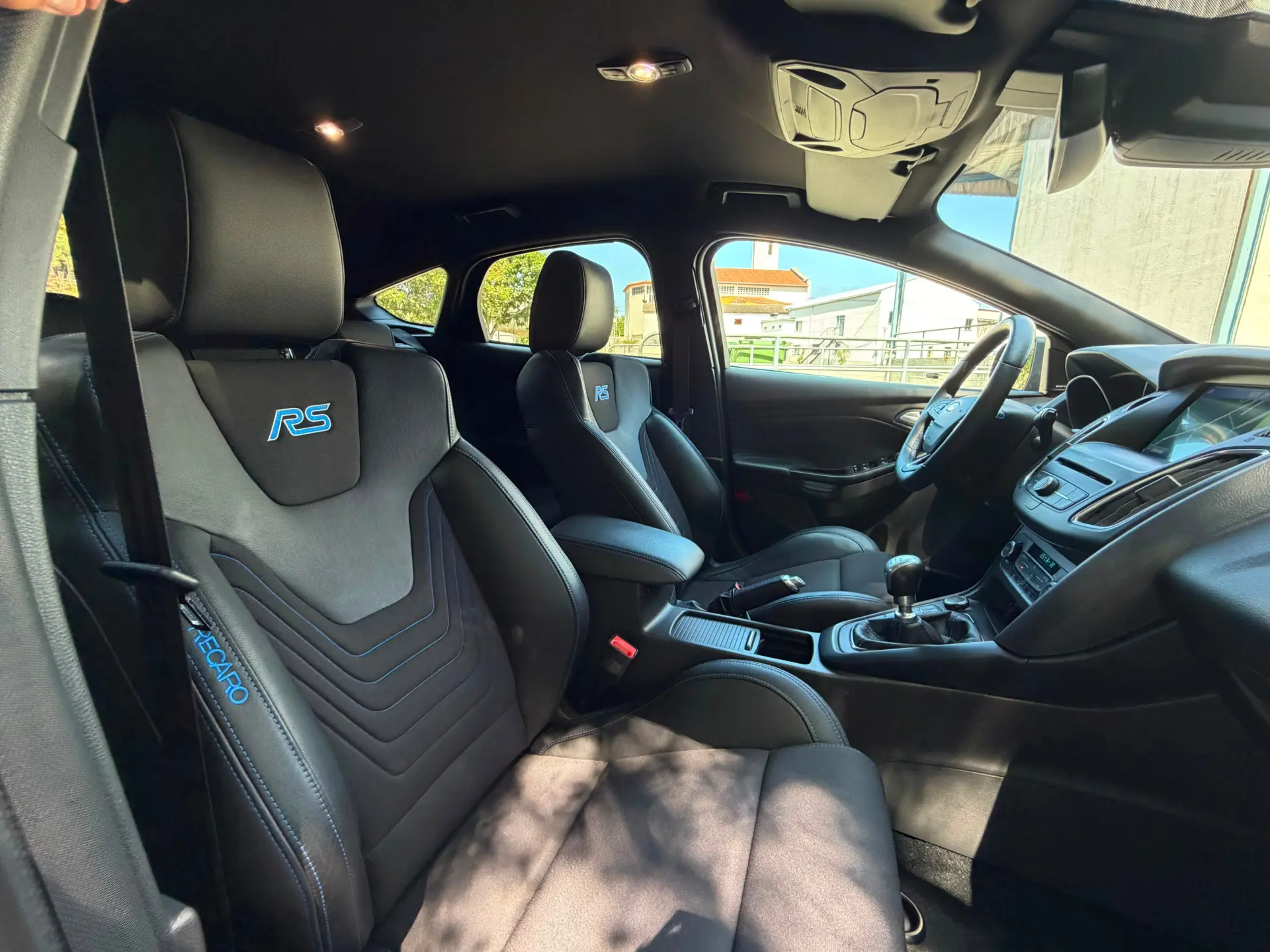 Ford Focus 2.3 EcoBoost RS 38