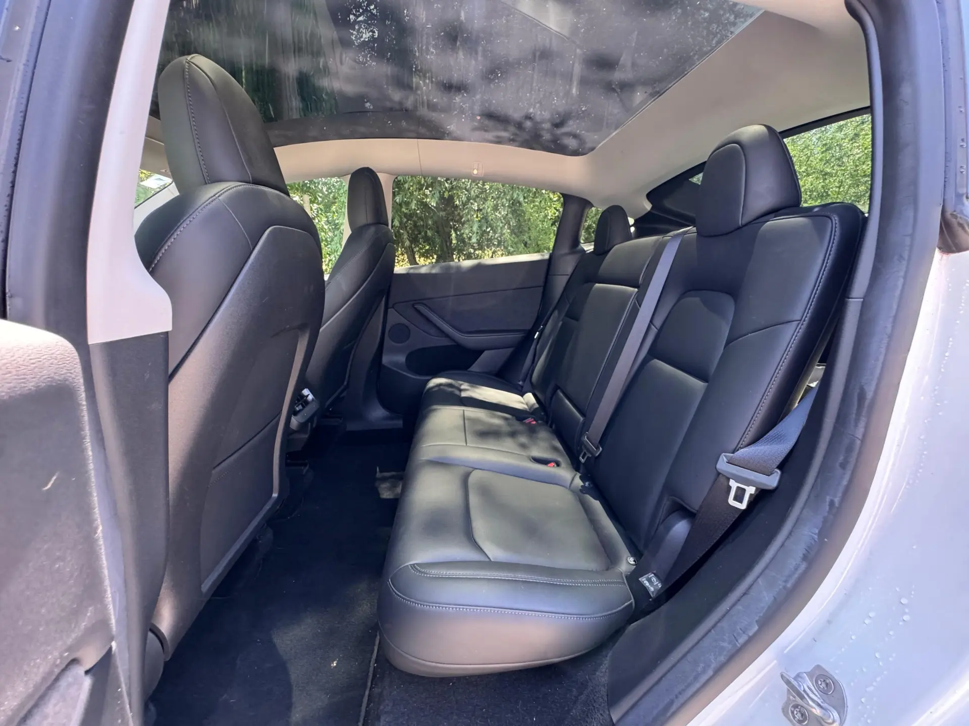 Tesla Model Y Long Range Dual Motor AWD 30
