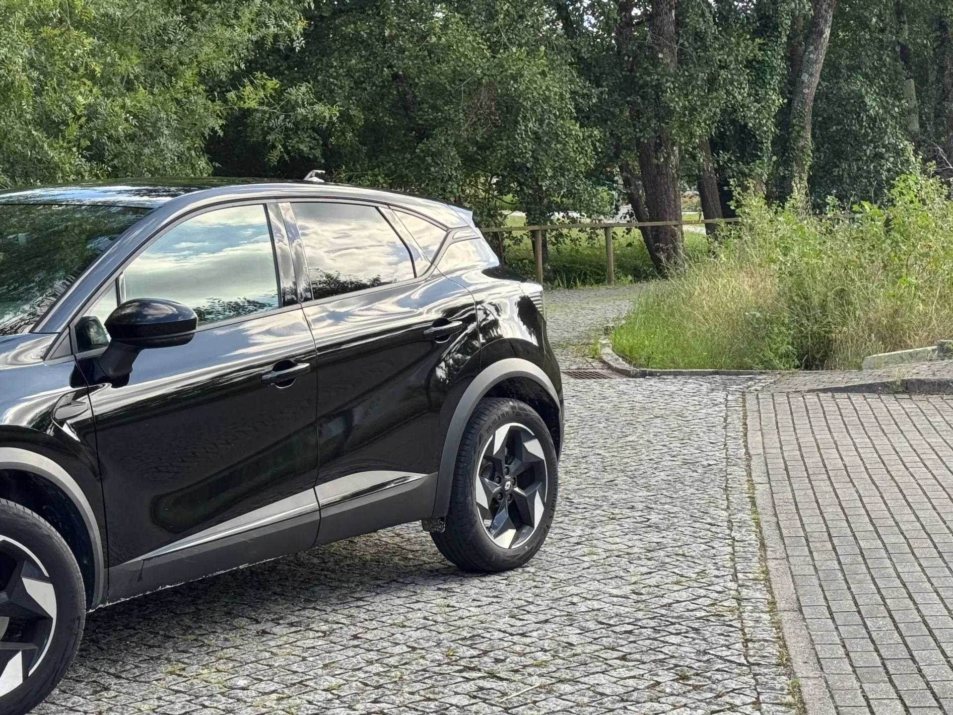 Renault Captur 1.0 TCe Techno 3