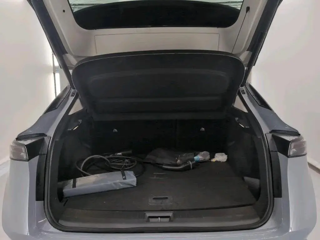 Nissan Ariya 63 kWh Advance 5