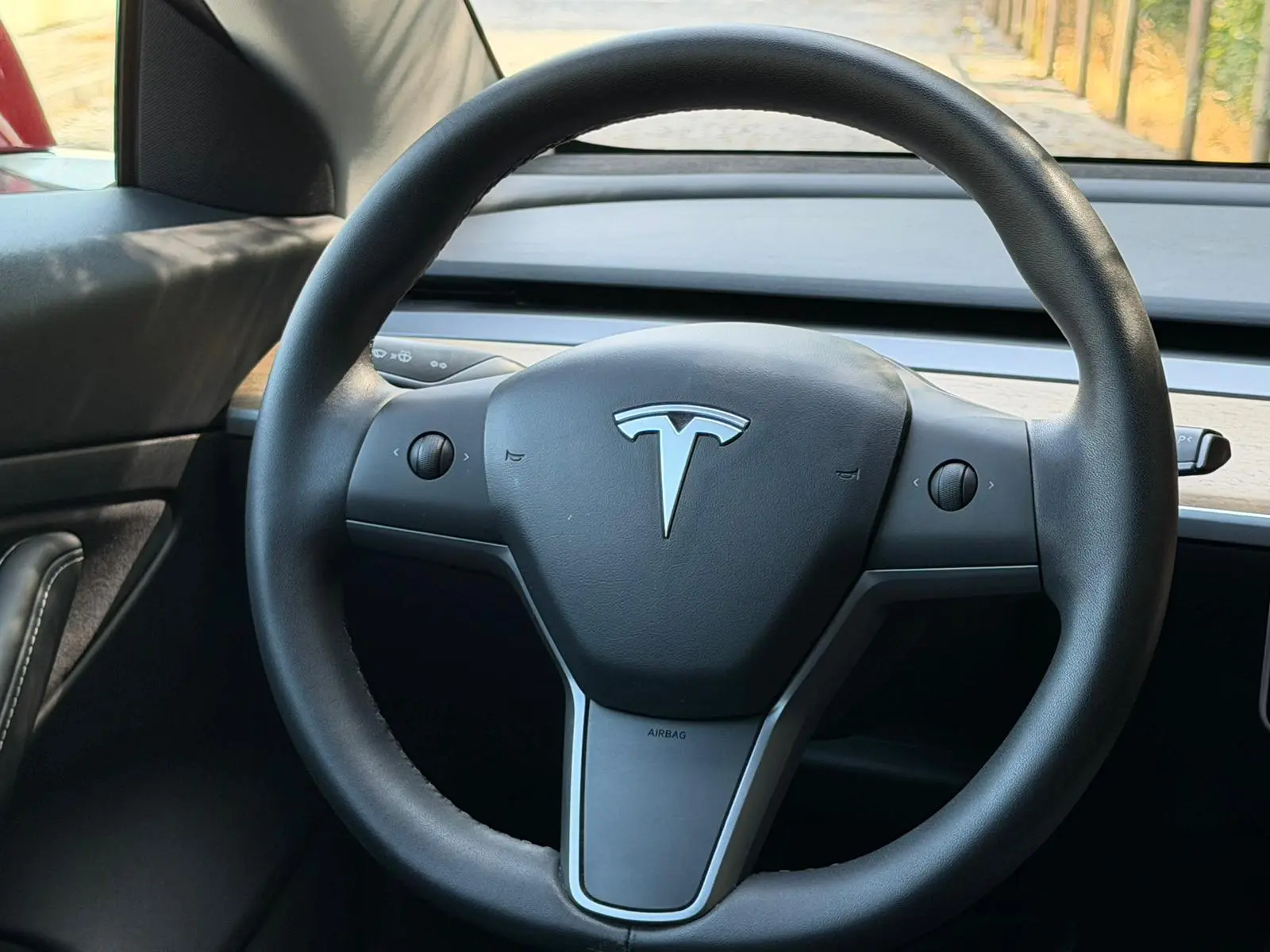 Tesla Model 3 Standard Range Plus RWD 25