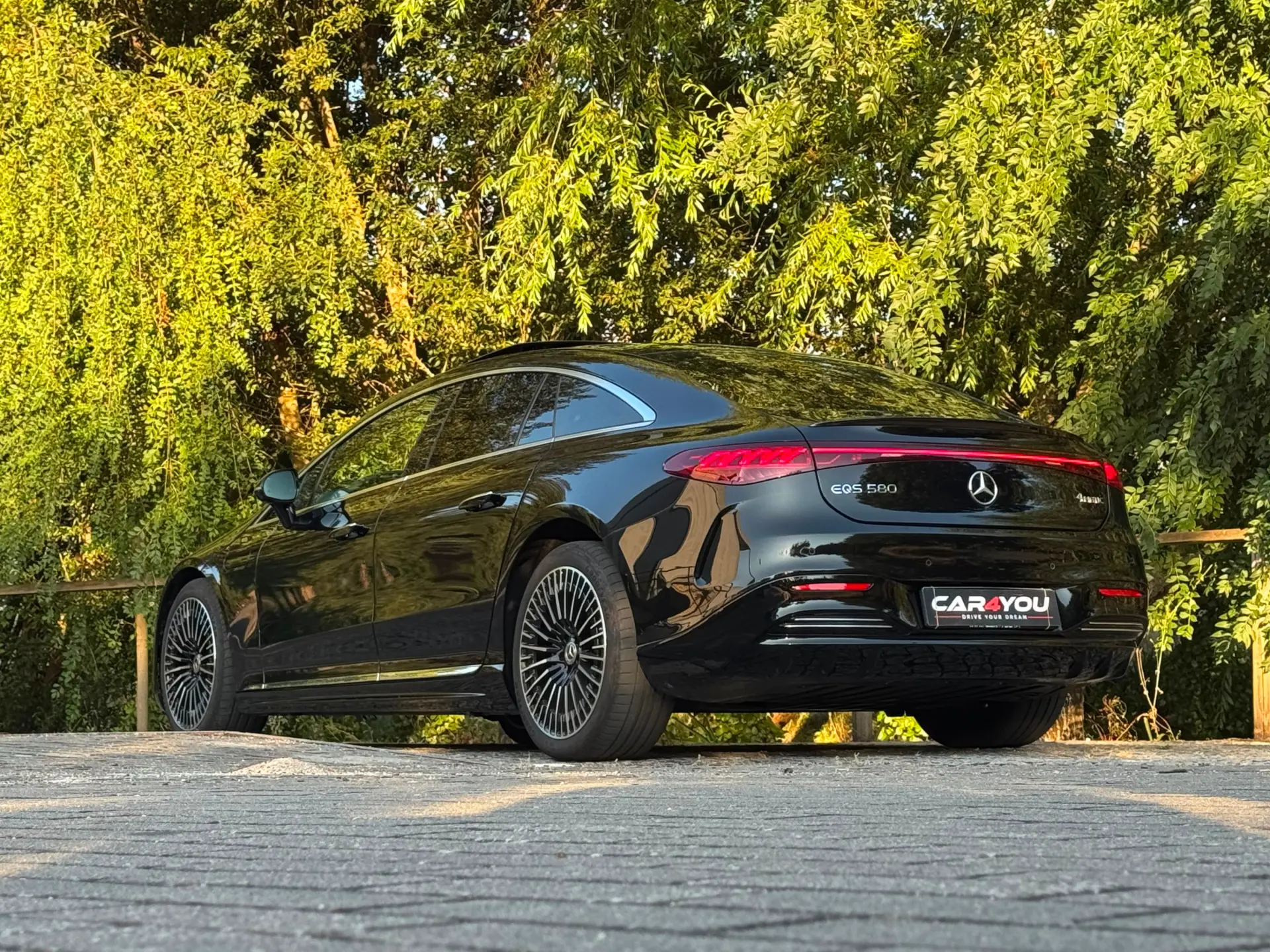 Mercedes-Benz EQS 580 4Matic Electric Art 19