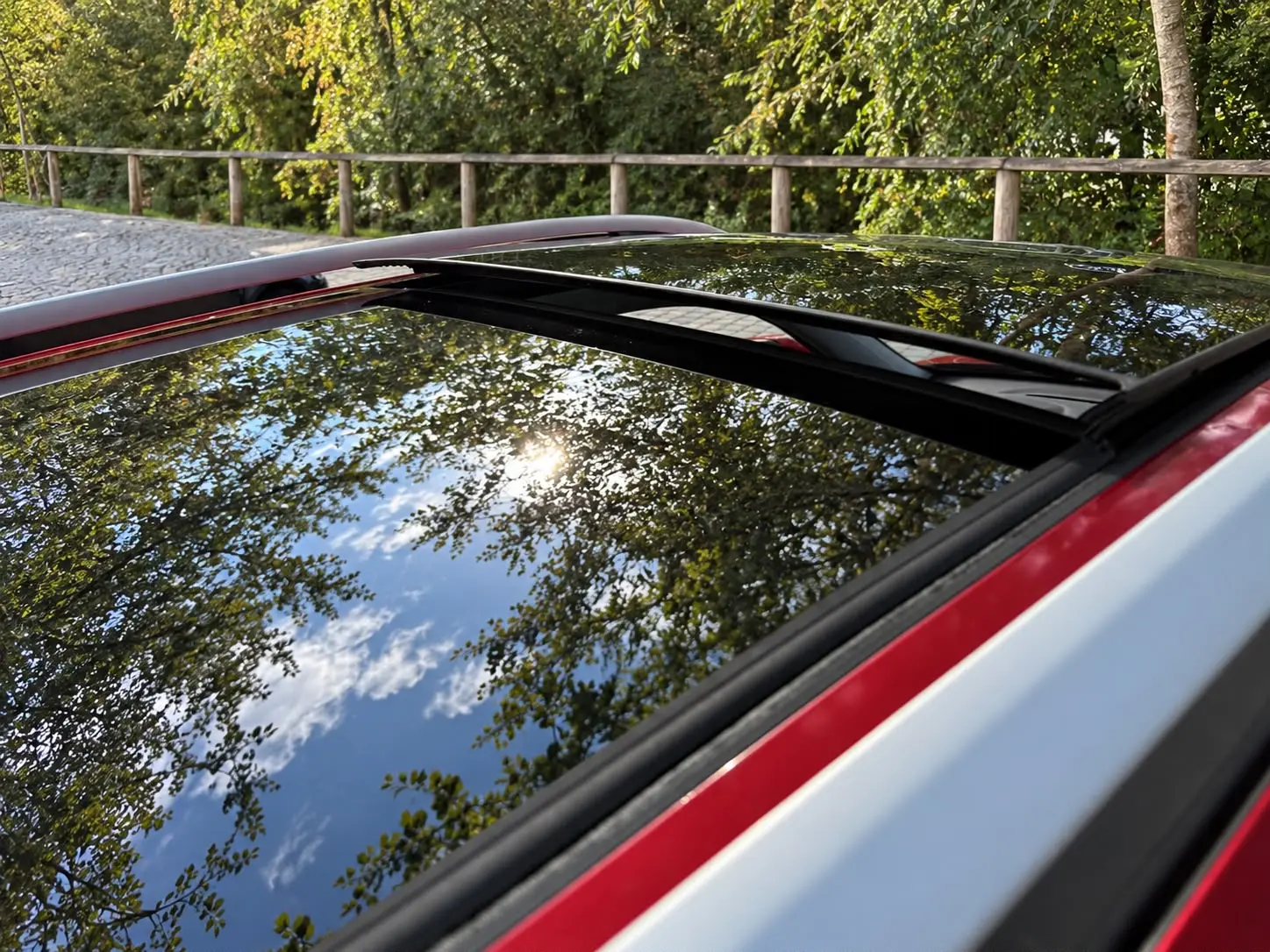 MG ZS EV 44.5 kWh Luxury 5