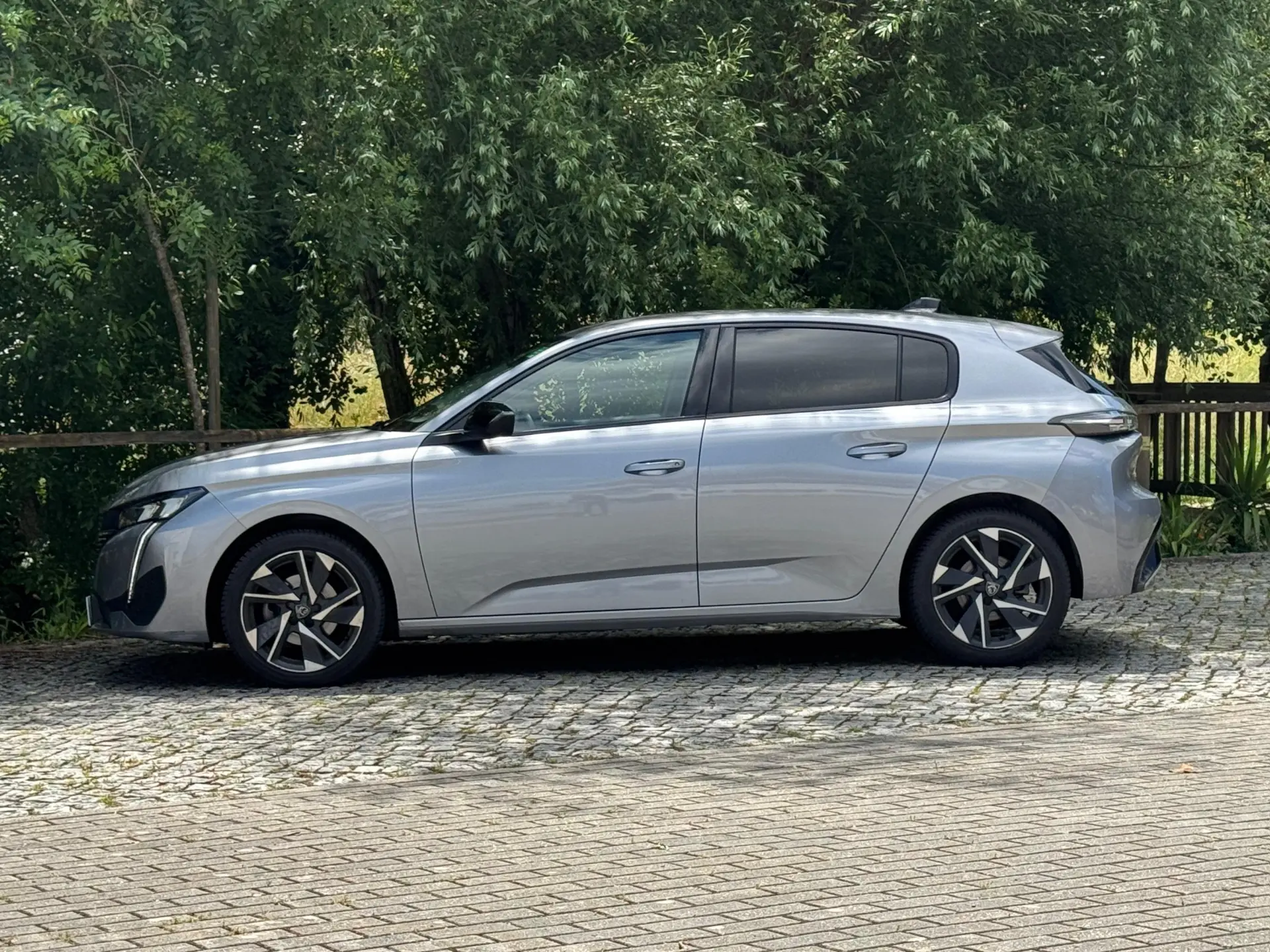 Peugeot 308 1.2 PureTech Allure Pack 10