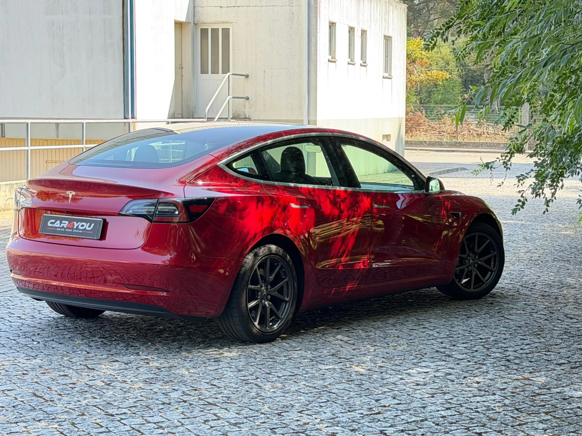 Tesla Model 3 Standard Range Plus RWD 14