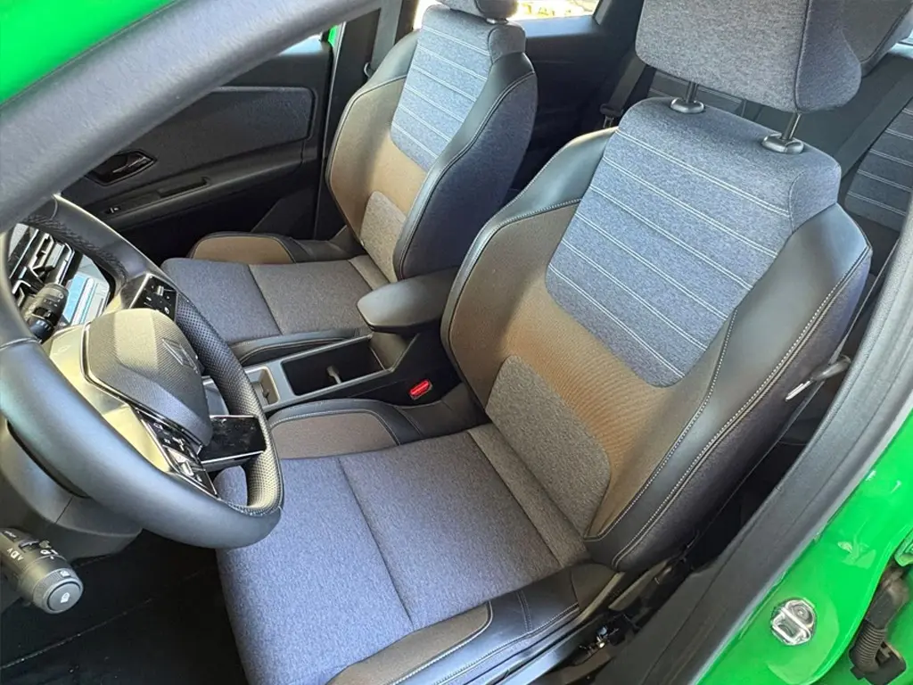 Renault 5 E-Tech R Techno 150 Comfort Range 26