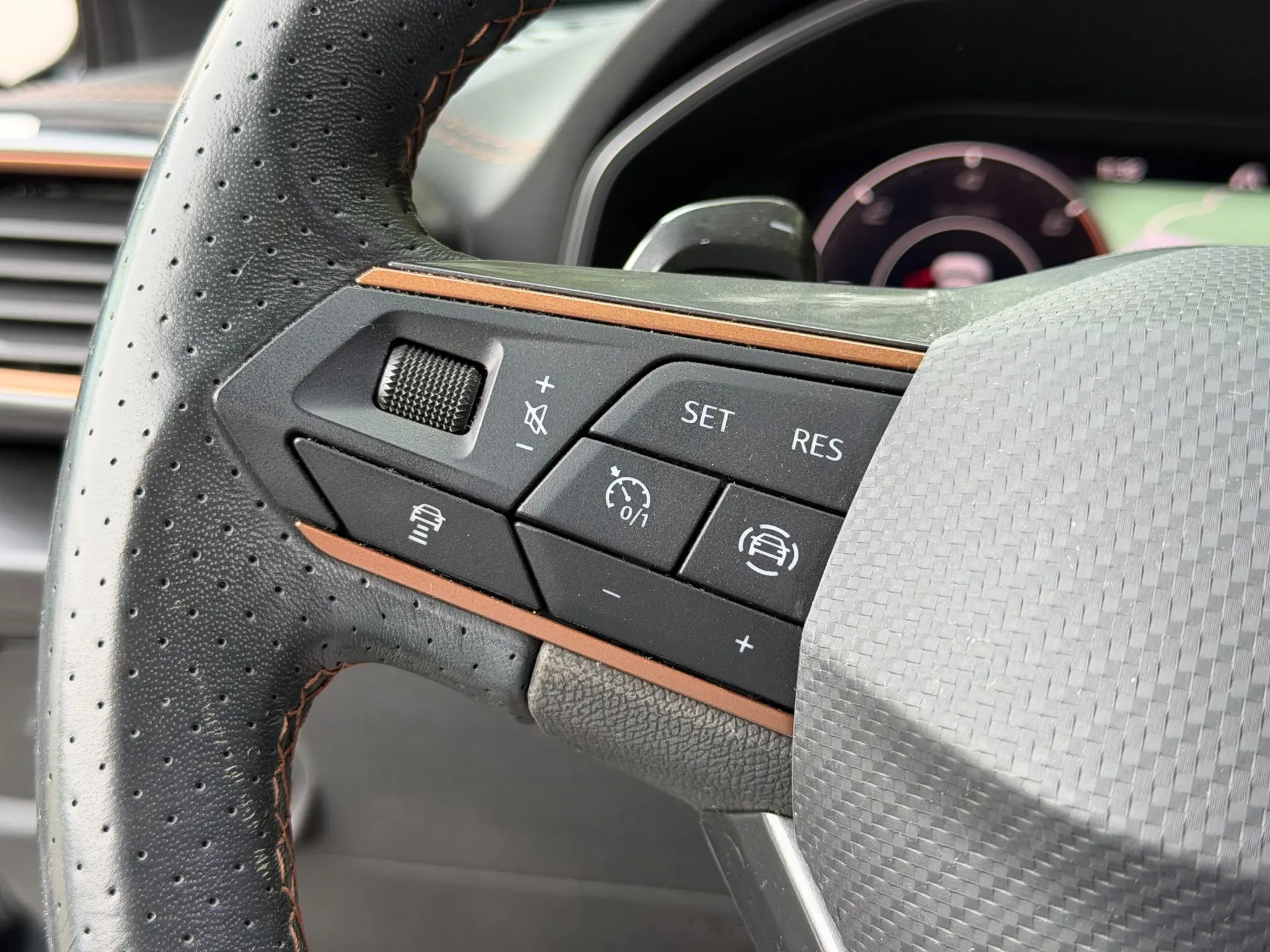Cupra Formentor VZ 1.4 e-Hybrid DSG 21