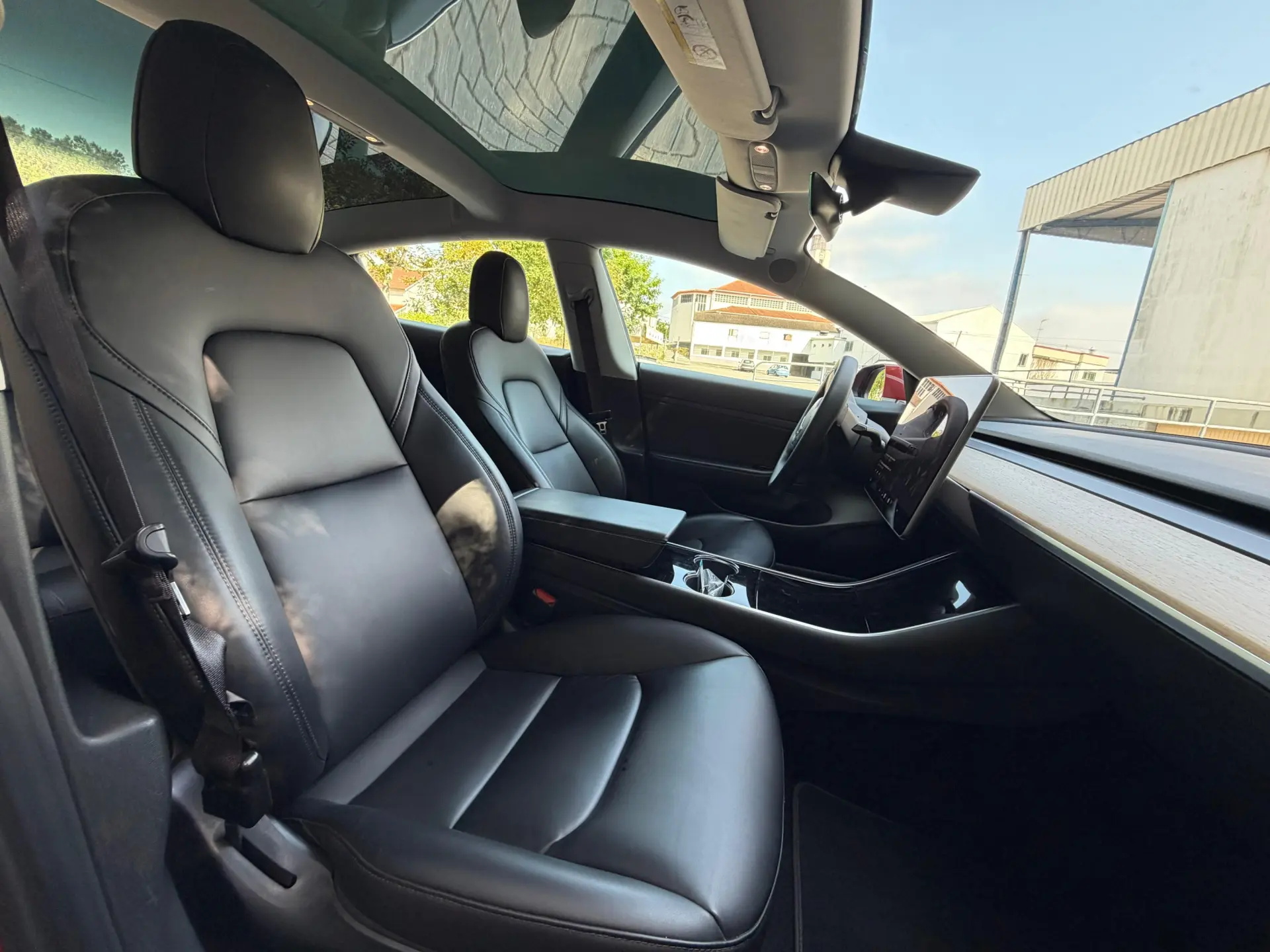 Tesla Model 3 Standard Range Plus RWD 31