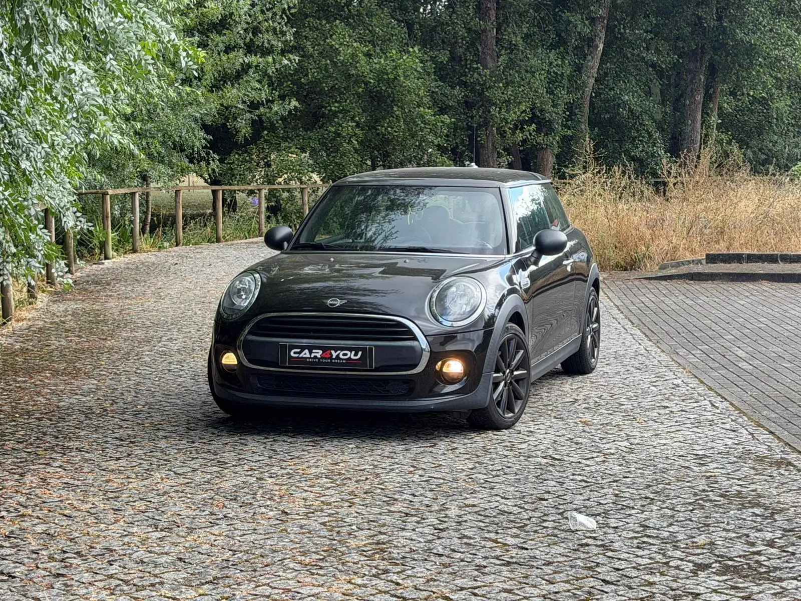 MINI 3 Portas One D 5