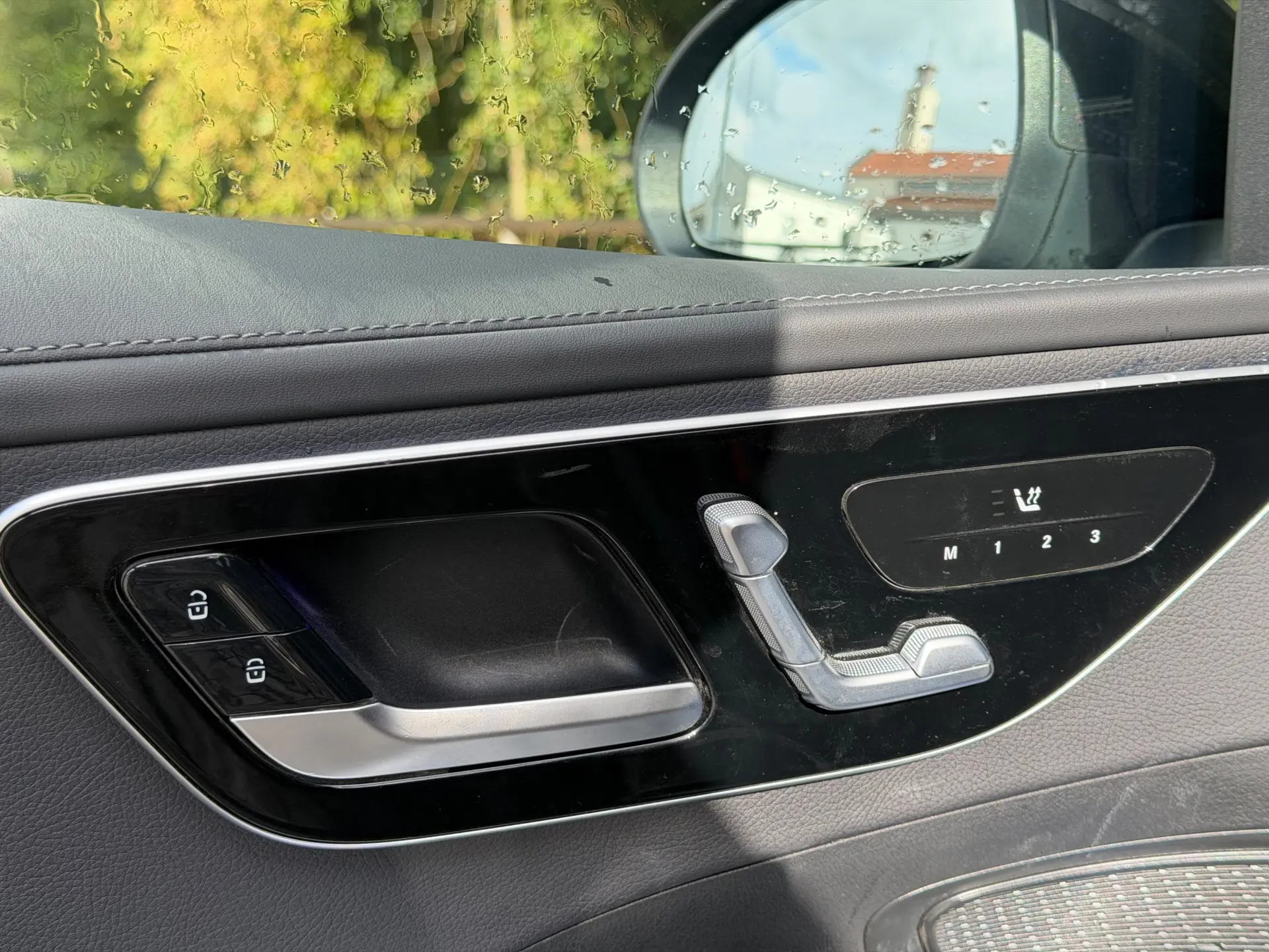 Mercedes-Benz C 300 e AMG Line 37