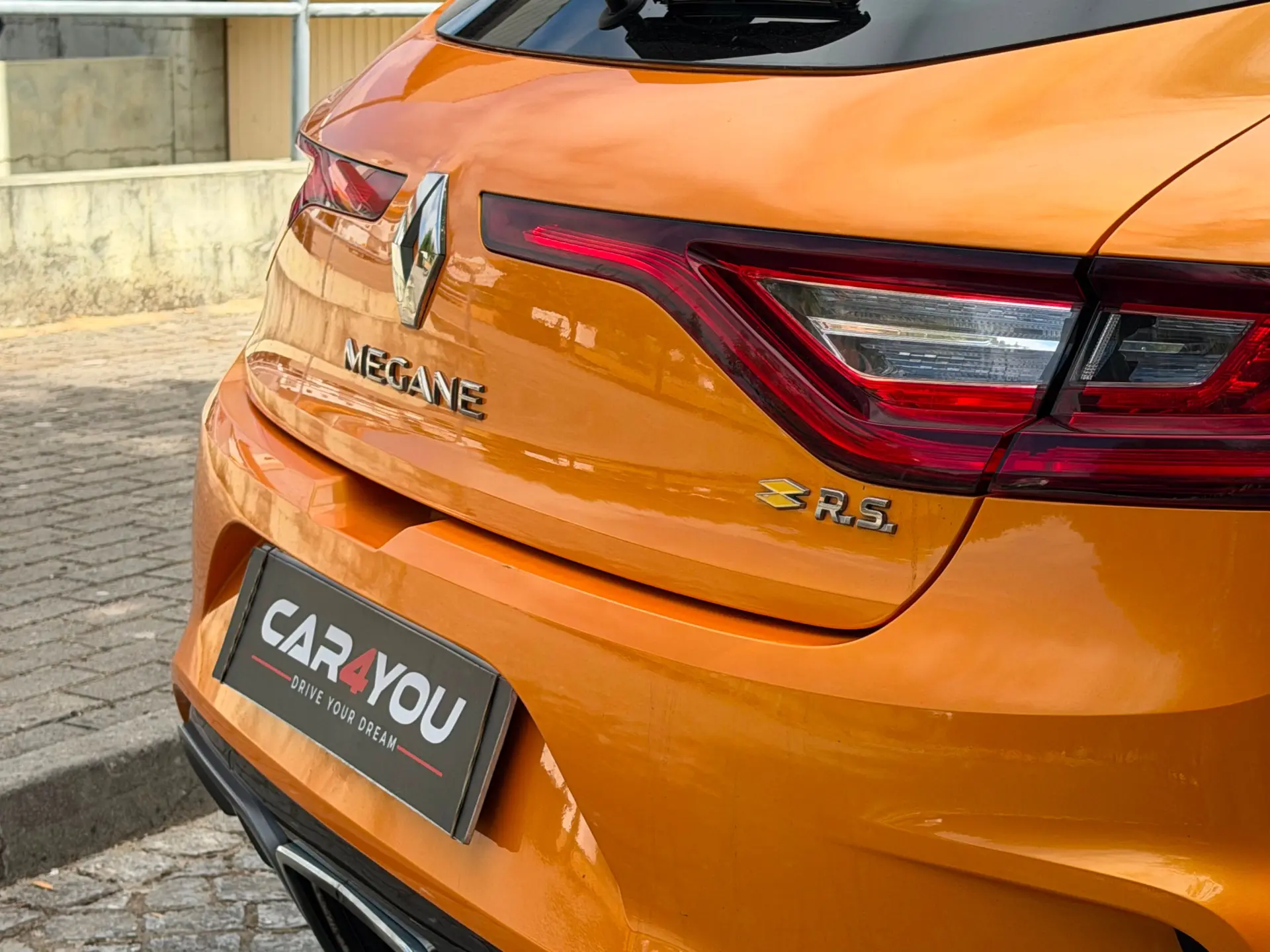 Renault Mégane 1.8 TCe R.S. EDC 12