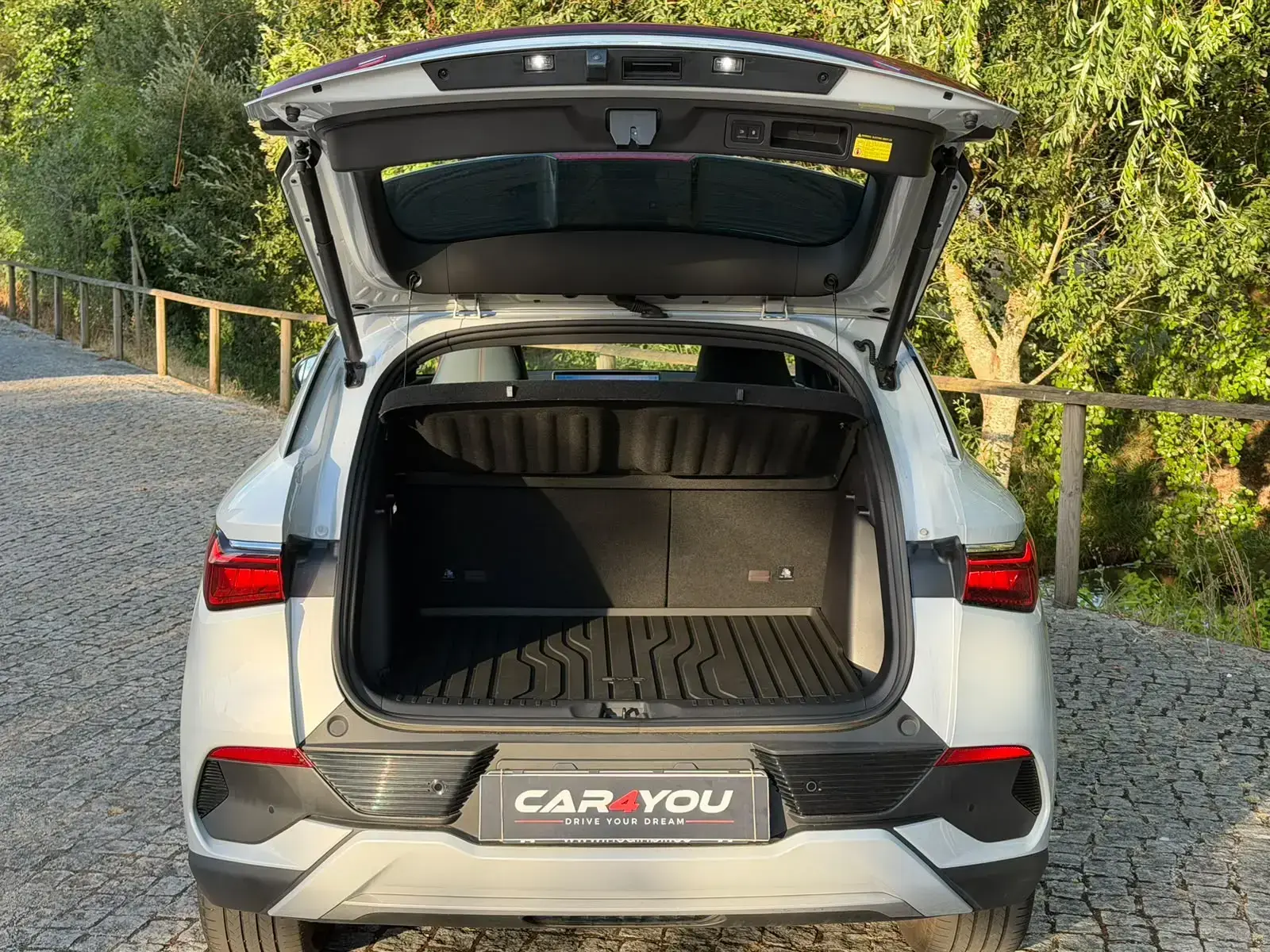BYD Atto 3 60.48 kWh Design 17