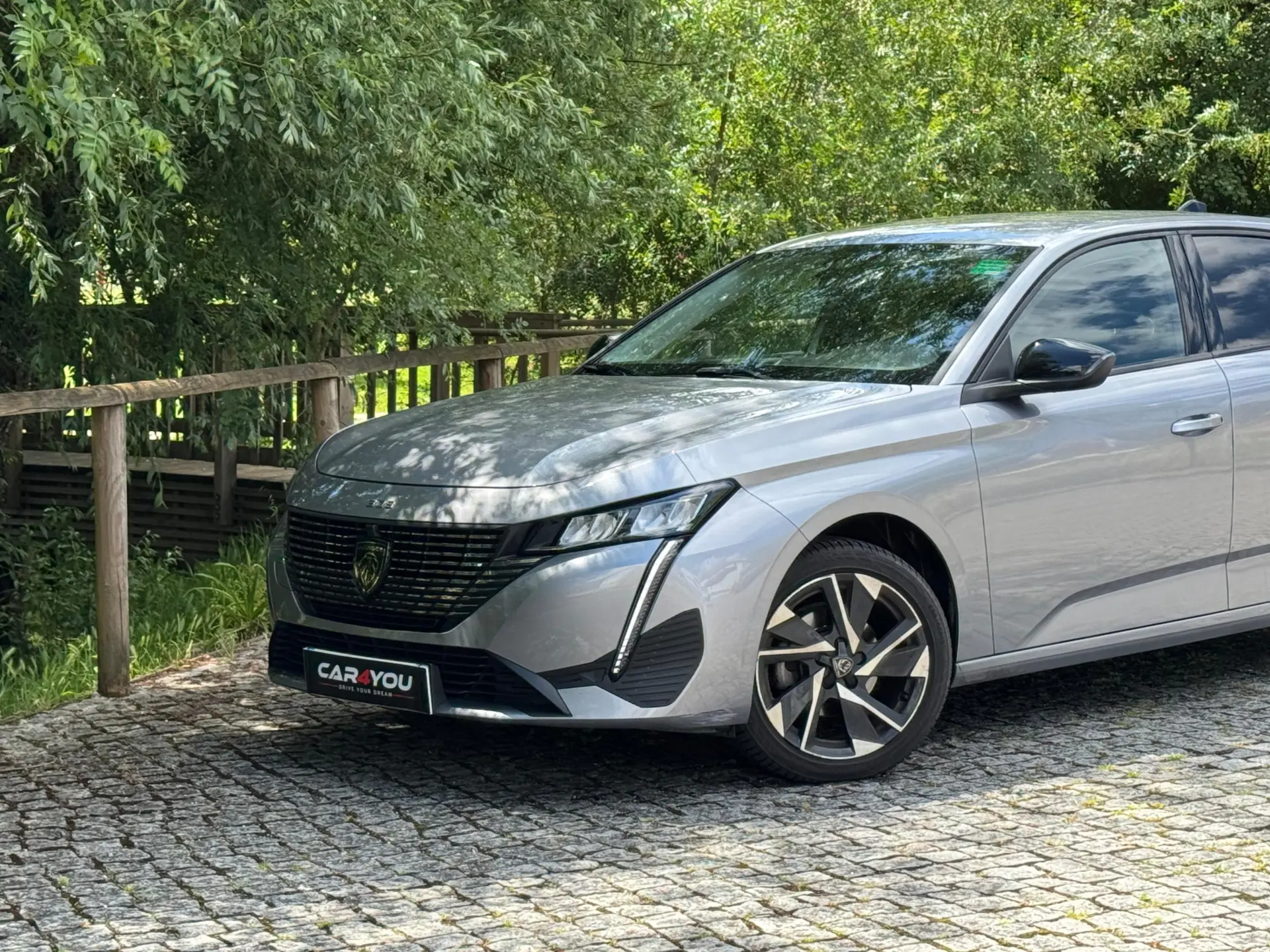 Peugeot 308 1.2 PureTech Allure Pack 2