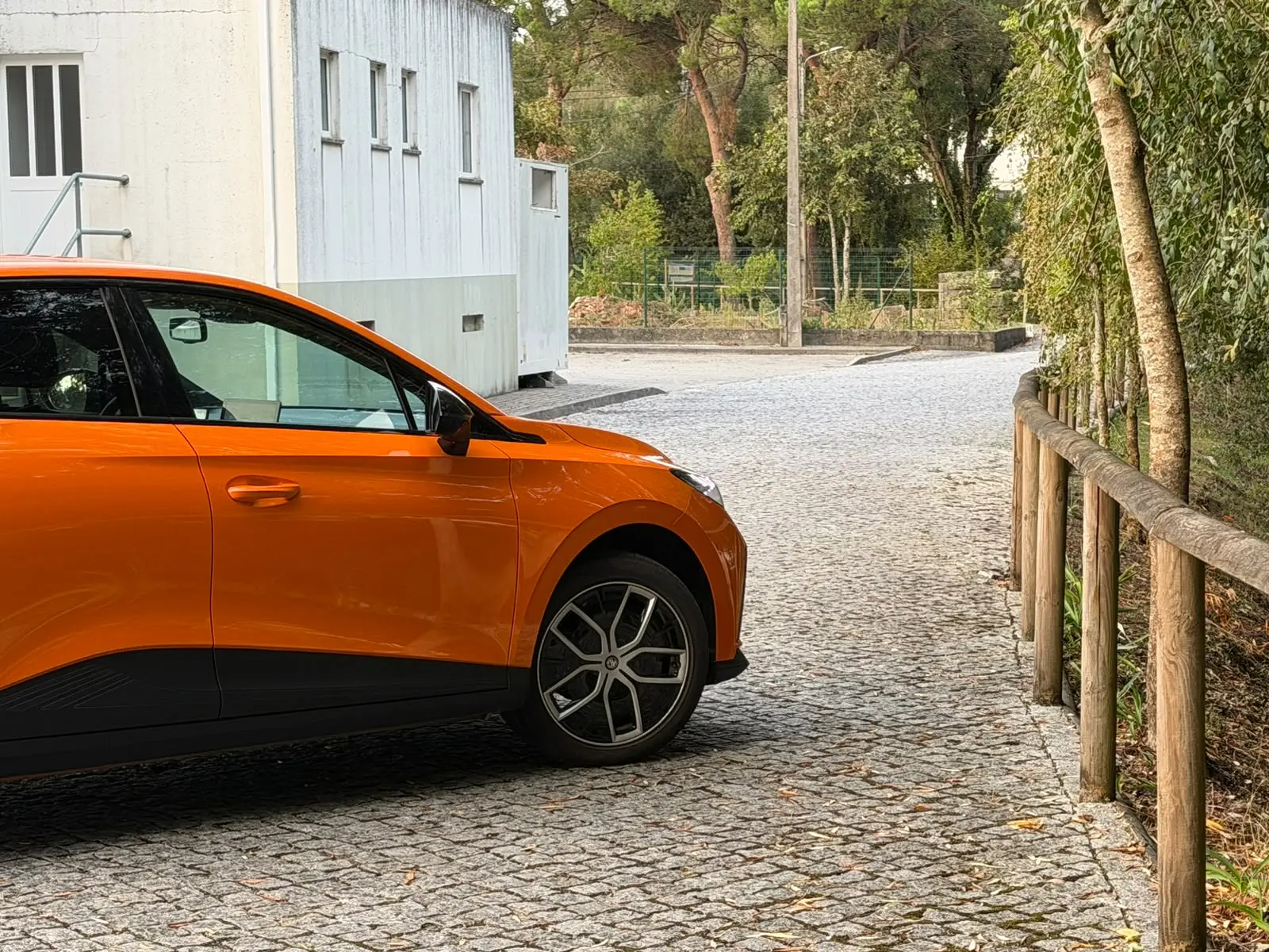 MG MG4 64 kWh Luxury 6