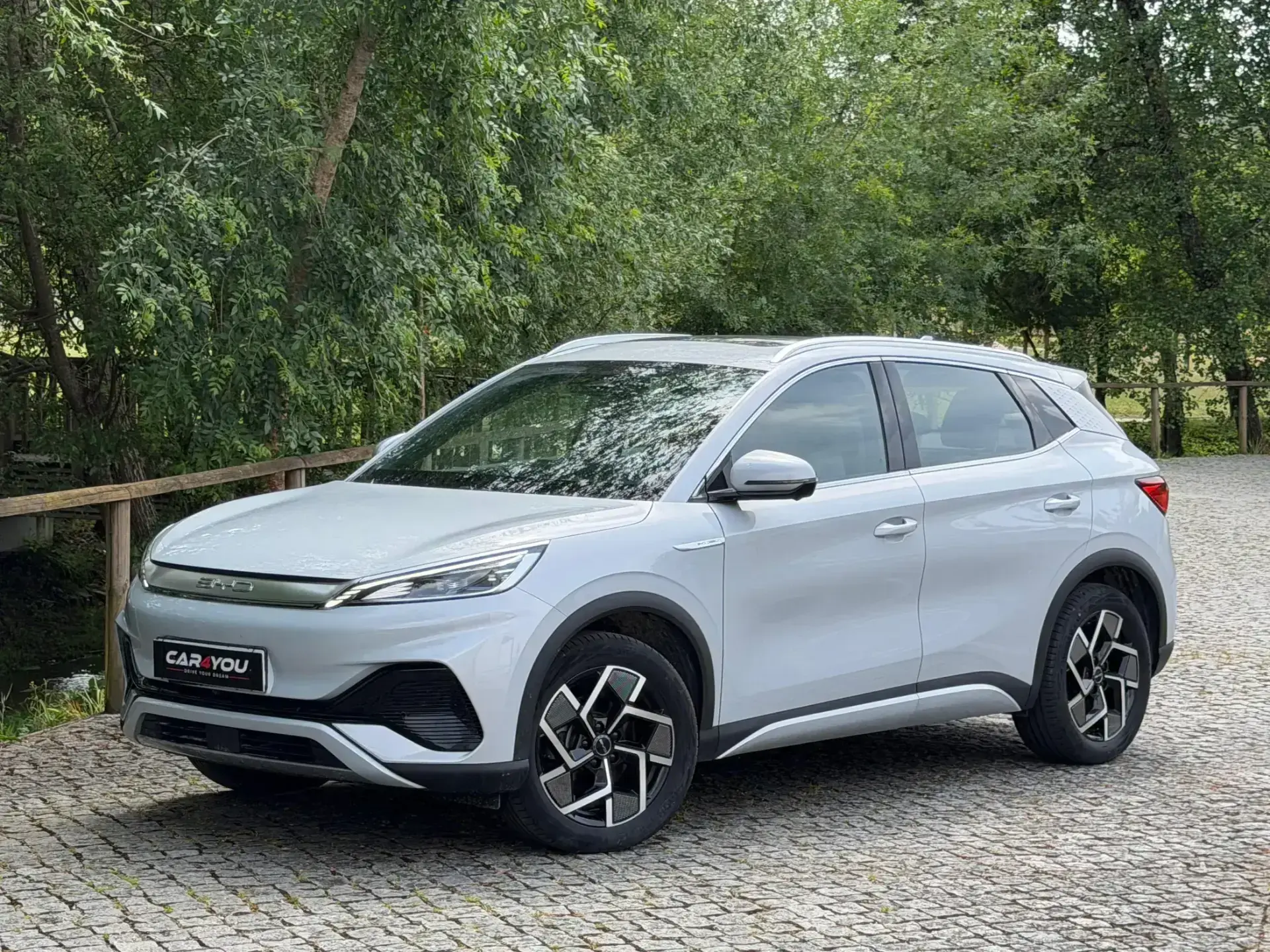 BYD Atto 3 60.48 kWh Design 5