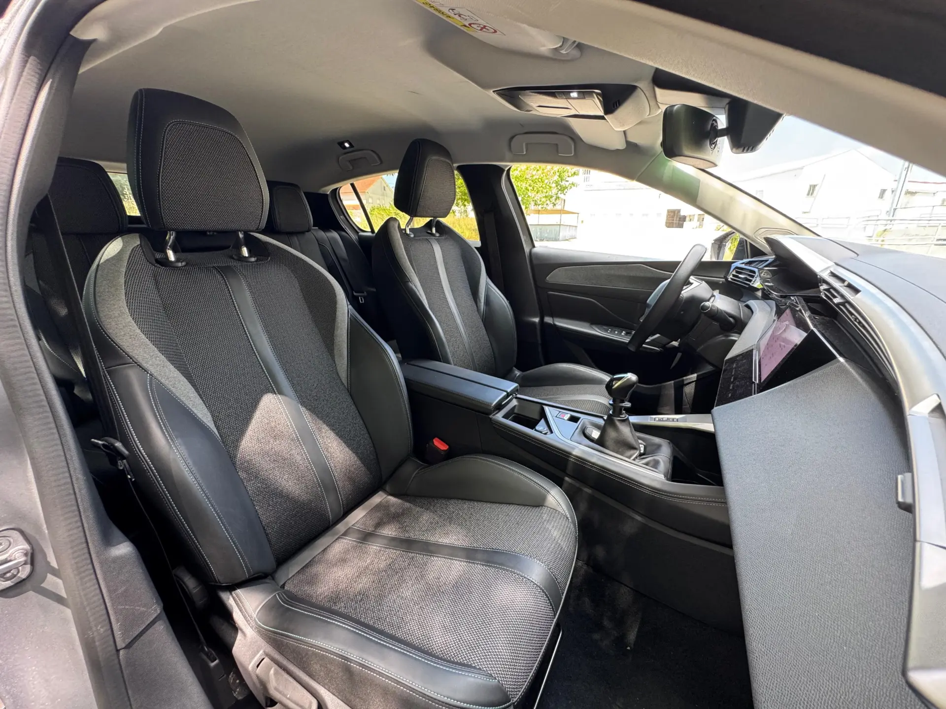 Peugeot 308 1.2 PureTech Allure Pack 27
